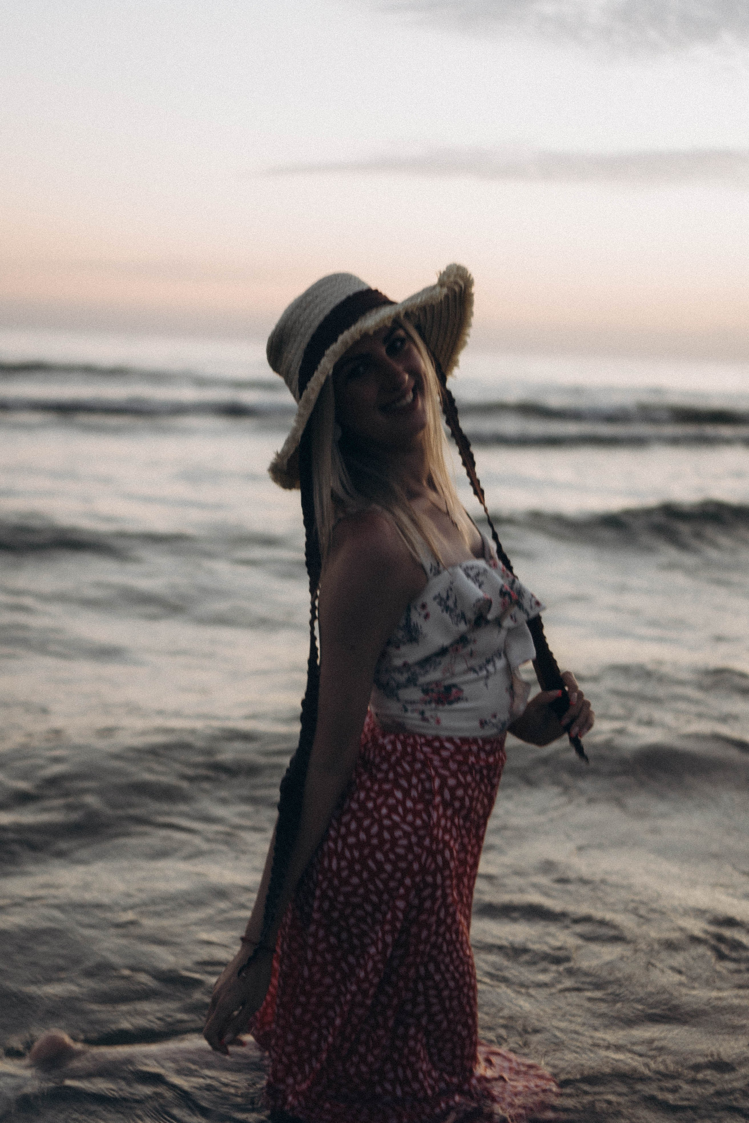 Июльский вечер на берегу черного моря. Профессиональный фотограф, Санкт-Петербург — Виктория Богомолова