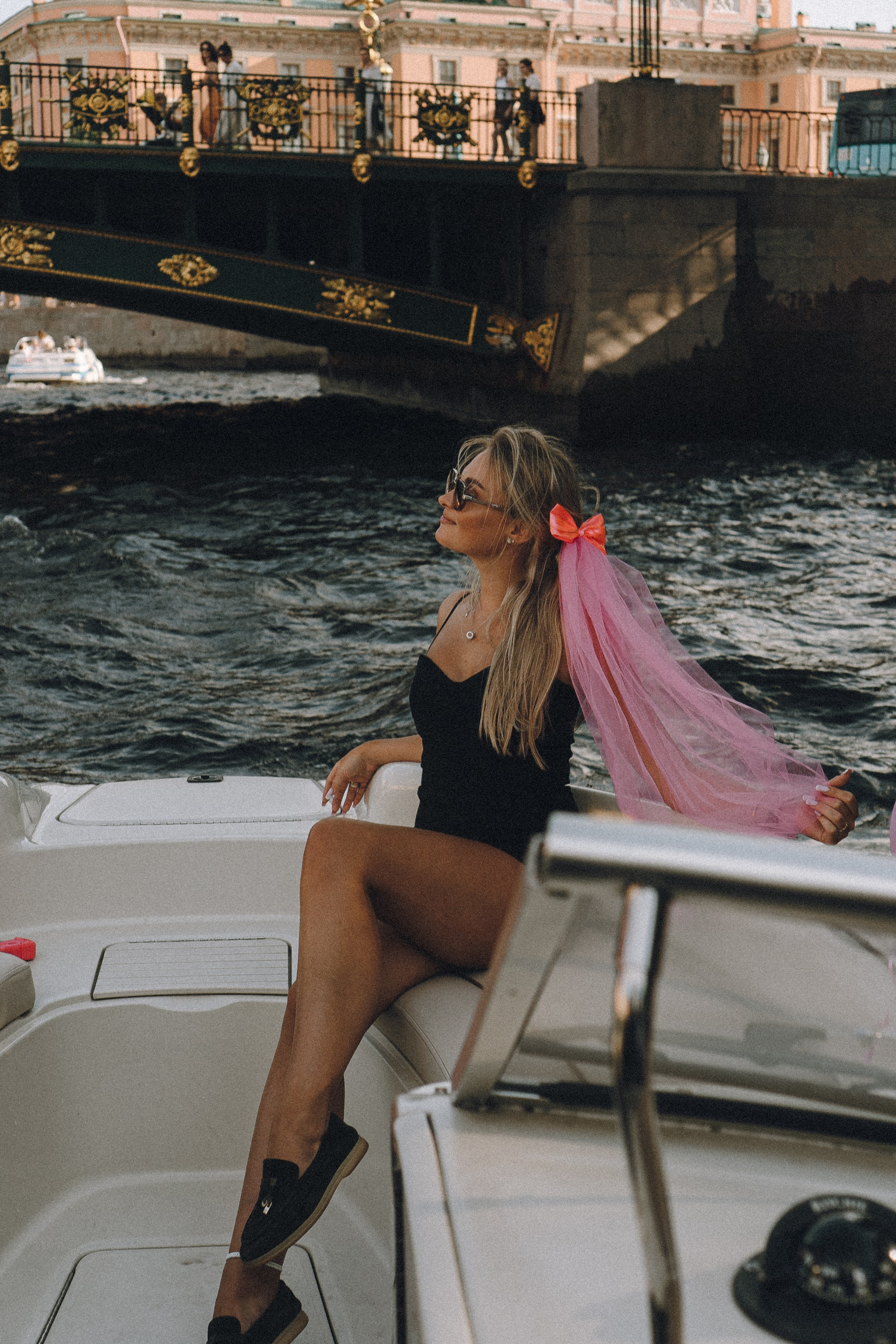 ДЕВИЧНИК НА КАТЕРЕ. Профессиональный фотограф, Санкт-Петербург — Виктория Богомолова