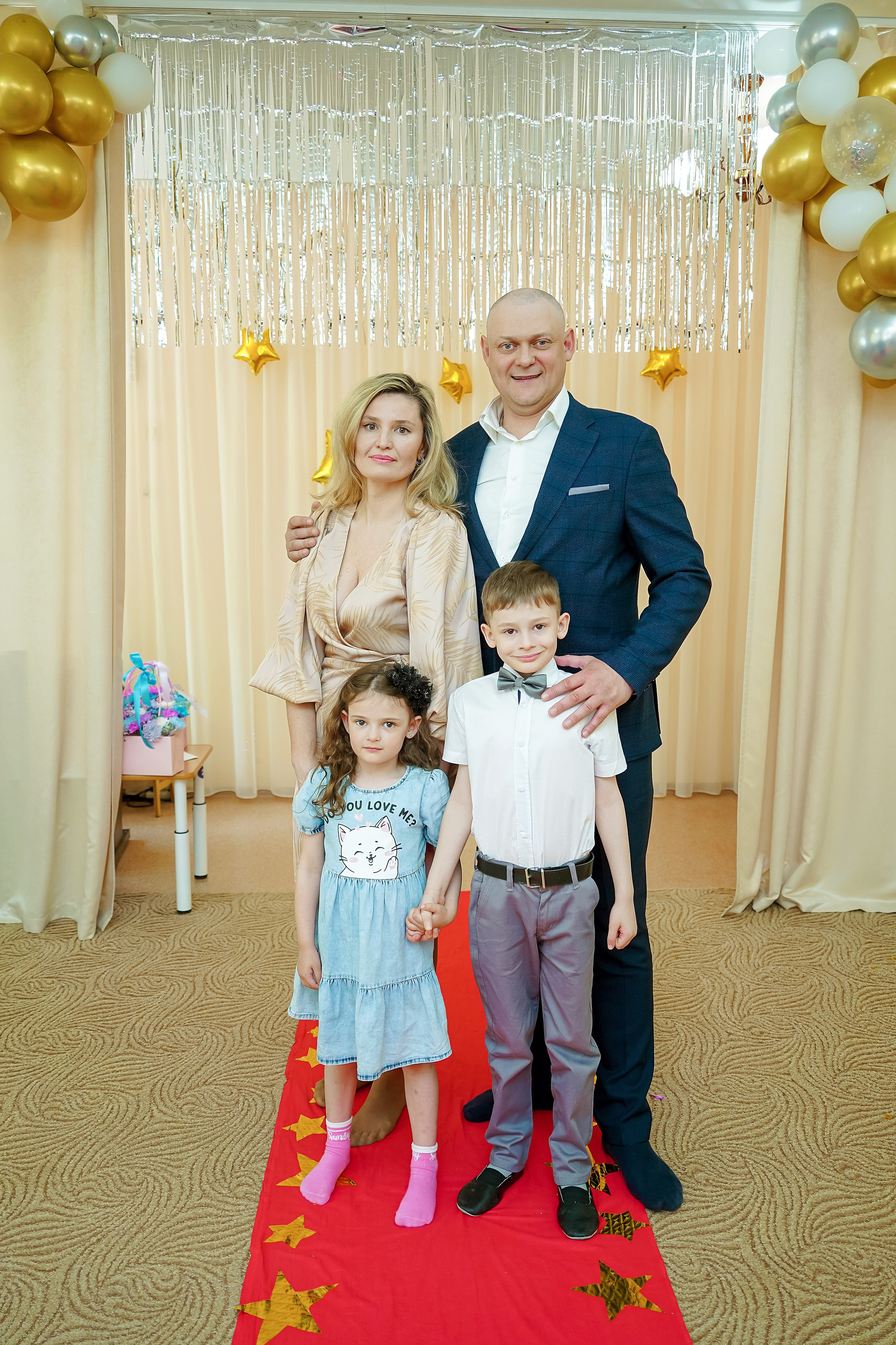 Фотосъемка видеосъёмка фотограф видеооператор новогодних утренников  в. Фотограф, видеооператор Нина Коршунова