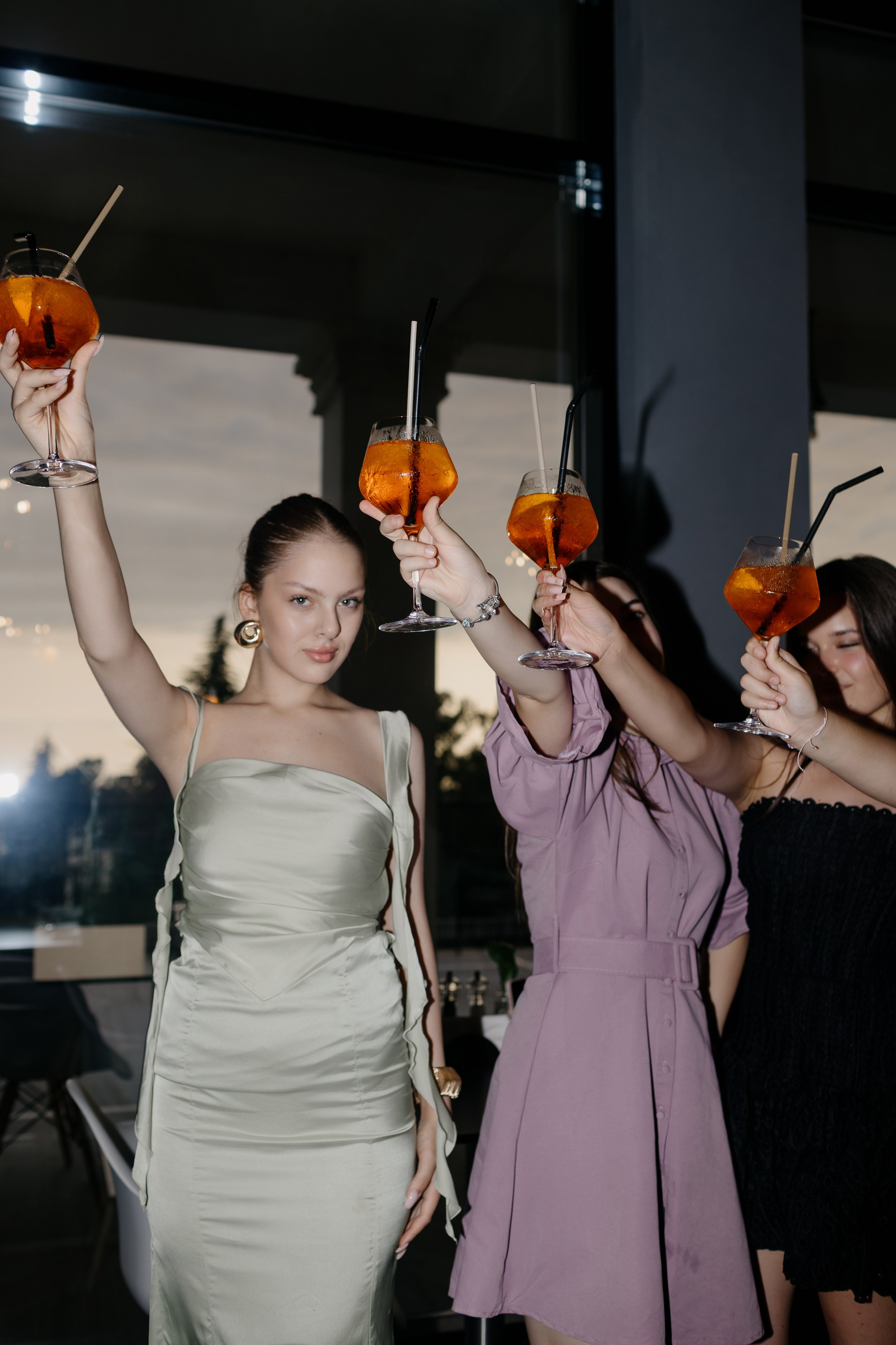 ДЖ Ева Гагра. RetroChic Фото