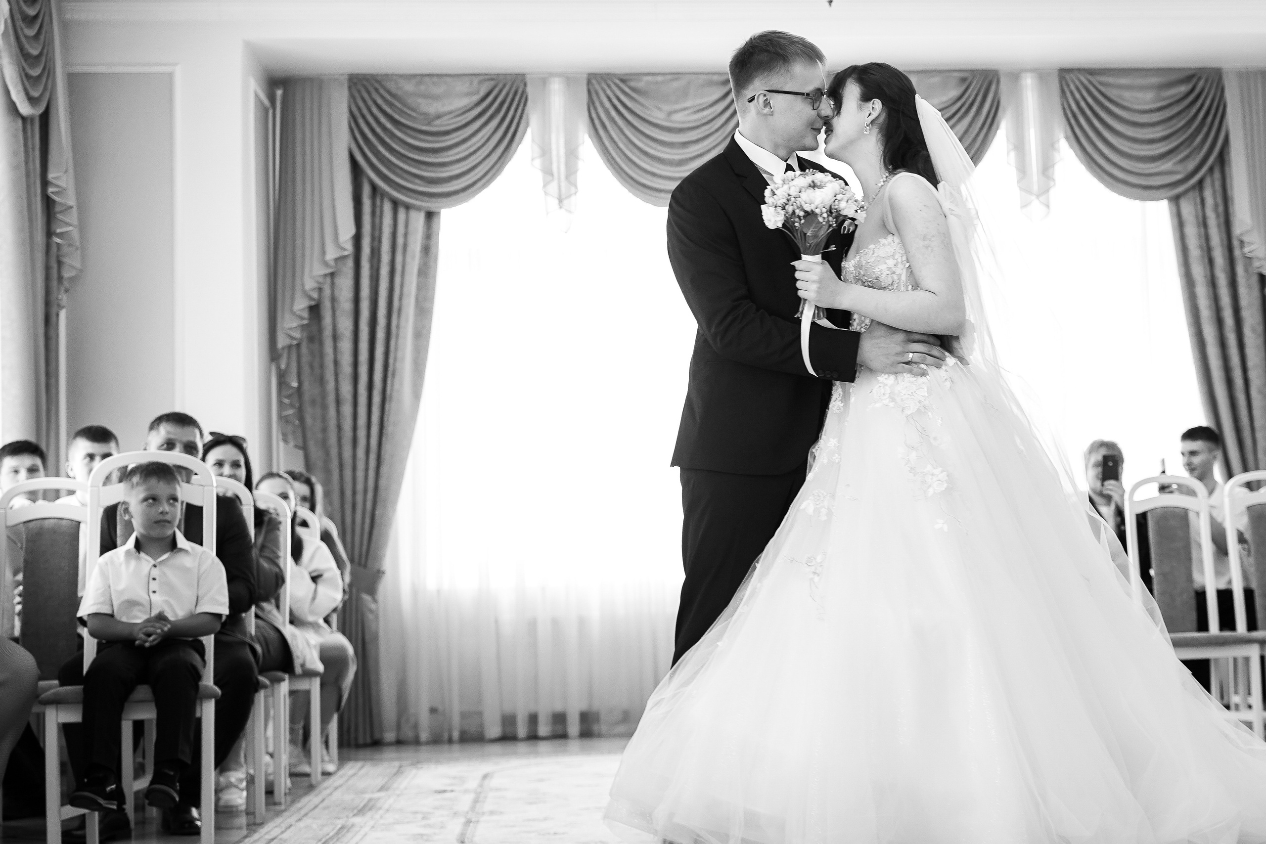 Регистрация в Тосно. Professional photoartist in St. Petersburg (wedding, reportage, portrait, model book, love story) Alexander Shvedov