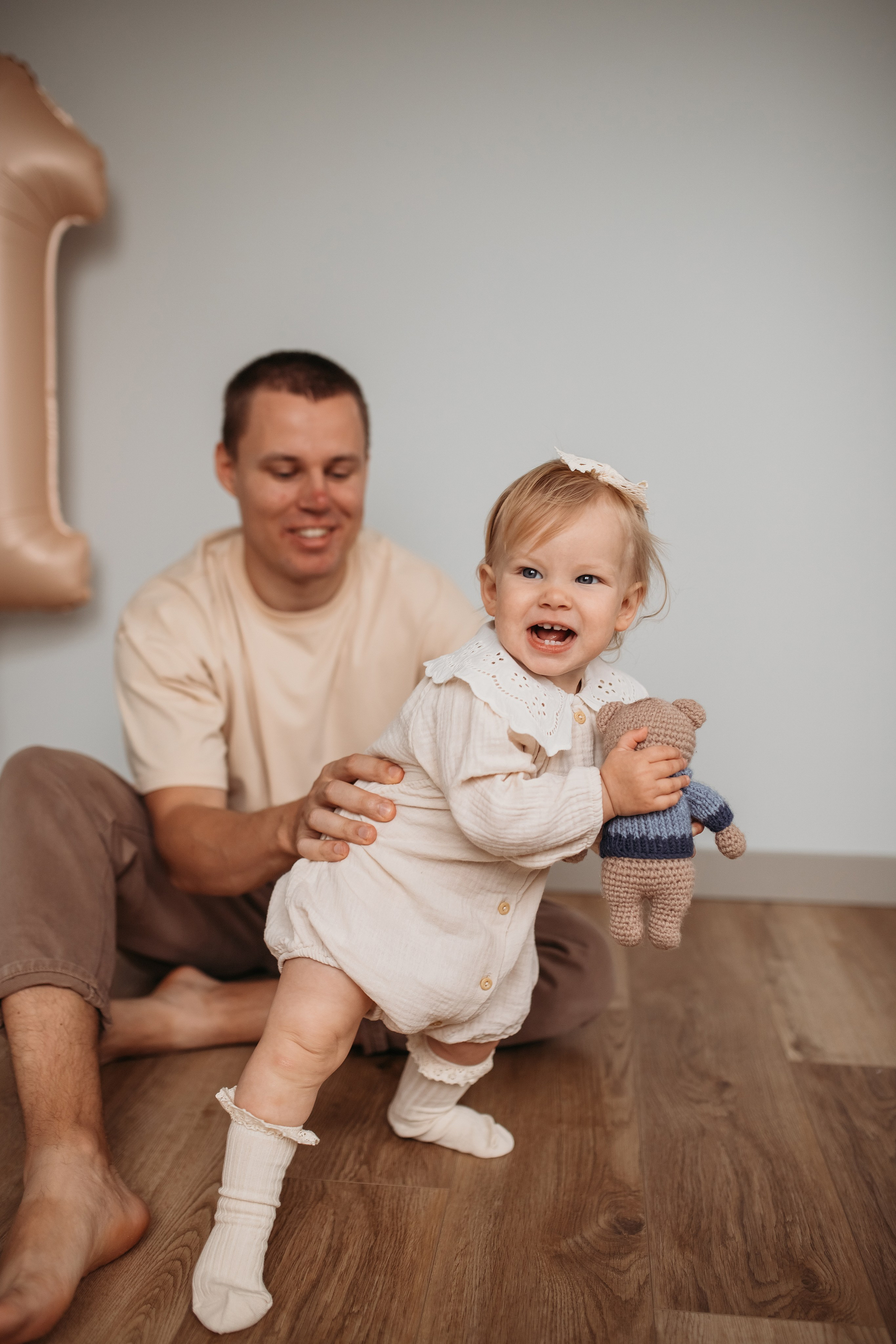 Ксюша (домашняя история). Семейный и детский фотограф Минск, Беларусь