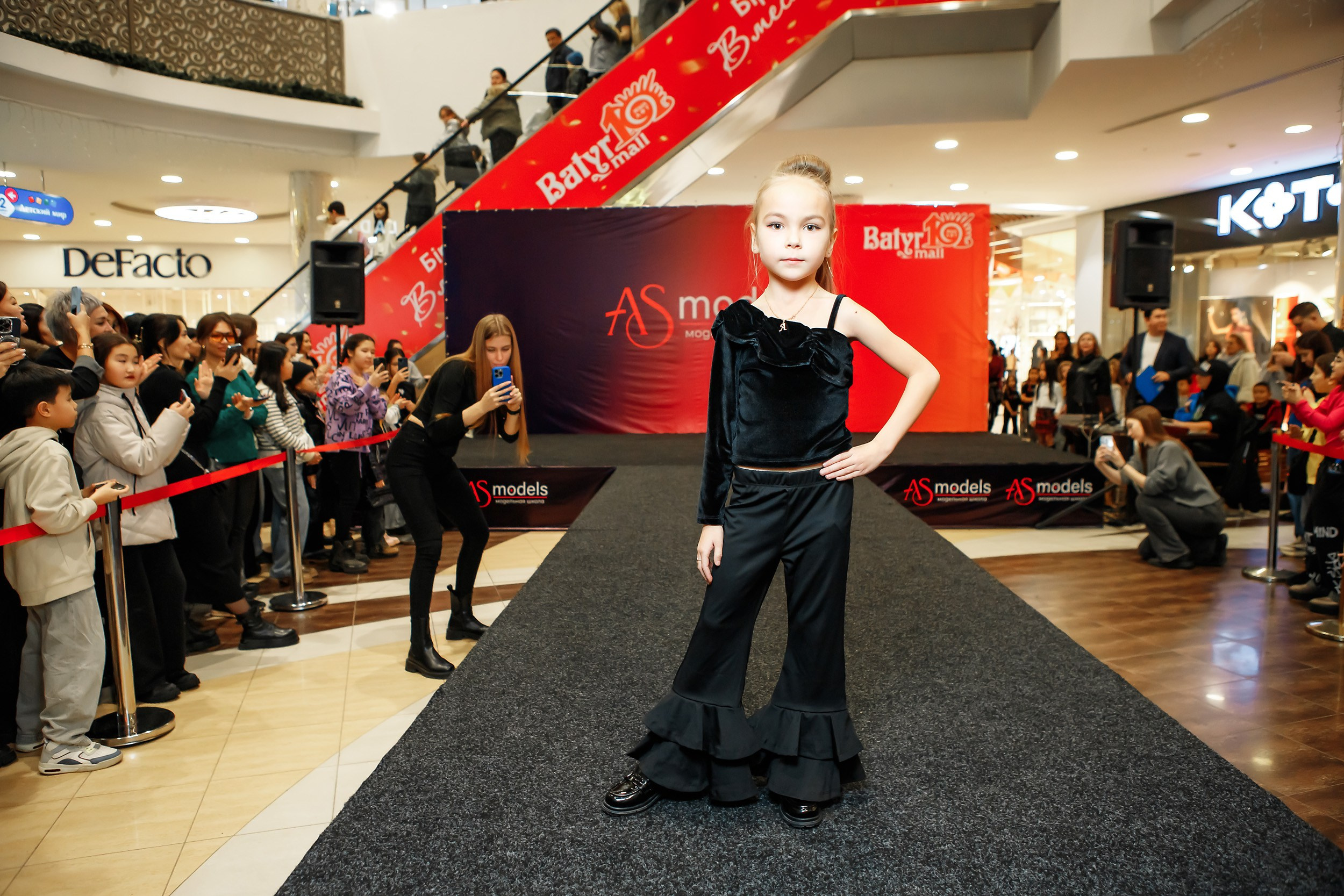 Fashion Show модельной школы AS Models. Кипятком Павлодар
