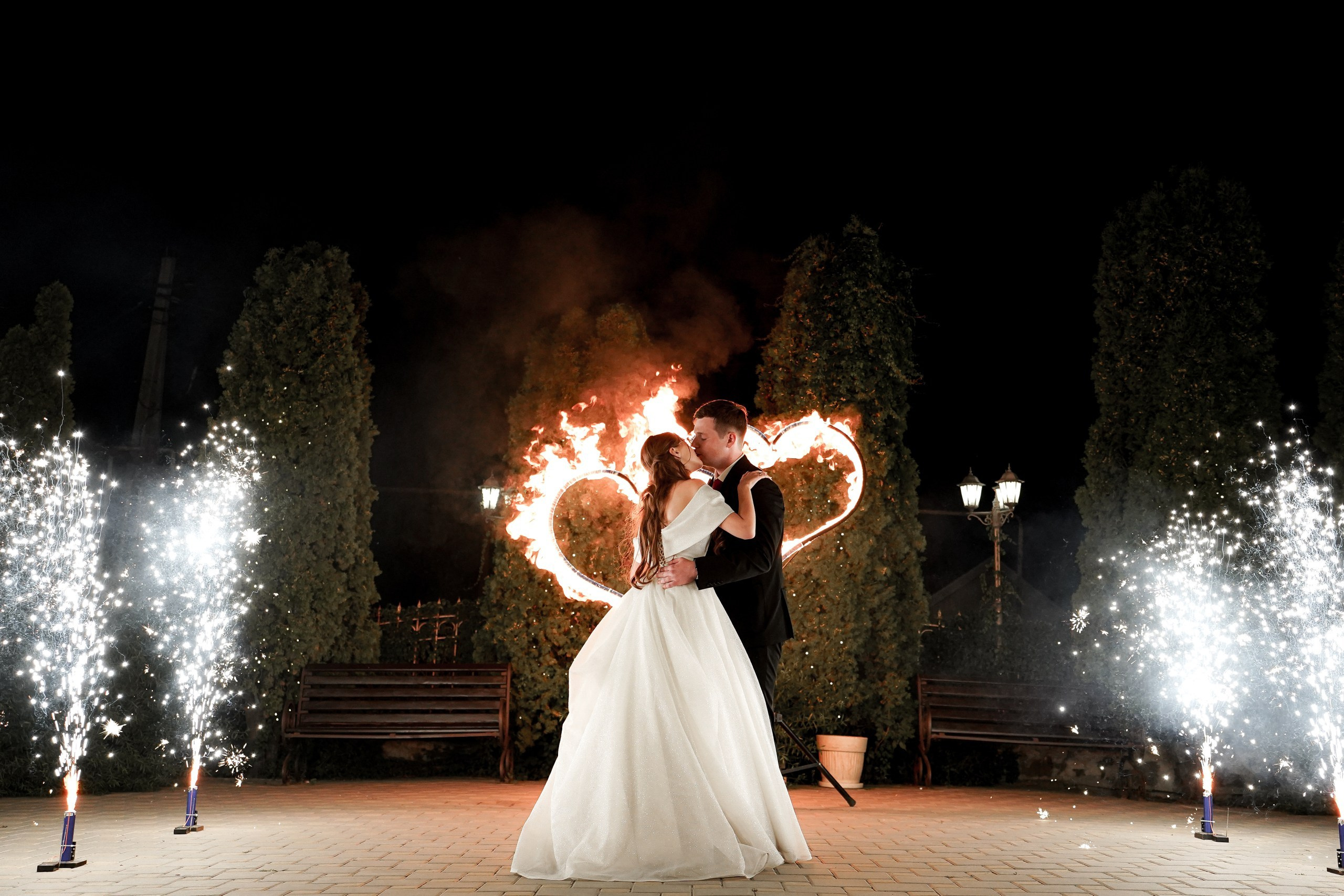 Свадьба «Полный день. Premium». Даниил и Алёна. Фотосессия в Ростове-на-Дону. Свадебный фотограф в Ростове-на-Дону. Таинство Крещения и Венчания, семейные фотосессии. Алёна Чёботова