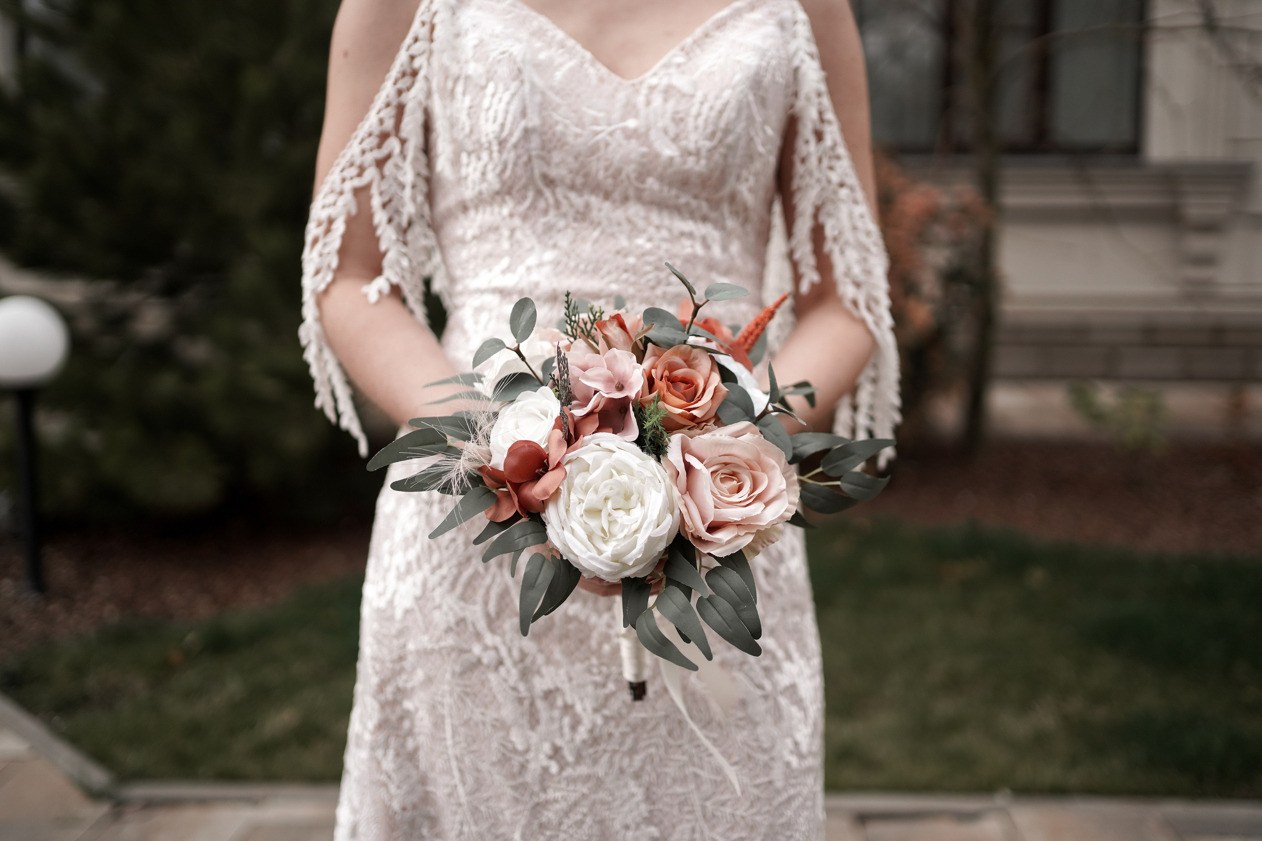 Свадебная фотосессия в Графском парке. Ростов-на-Дону. Свадебный фотограф в Ростове-на-Дону. Таинство Крещения и Венчания, семейные фотосессии. Алёна Чёботова