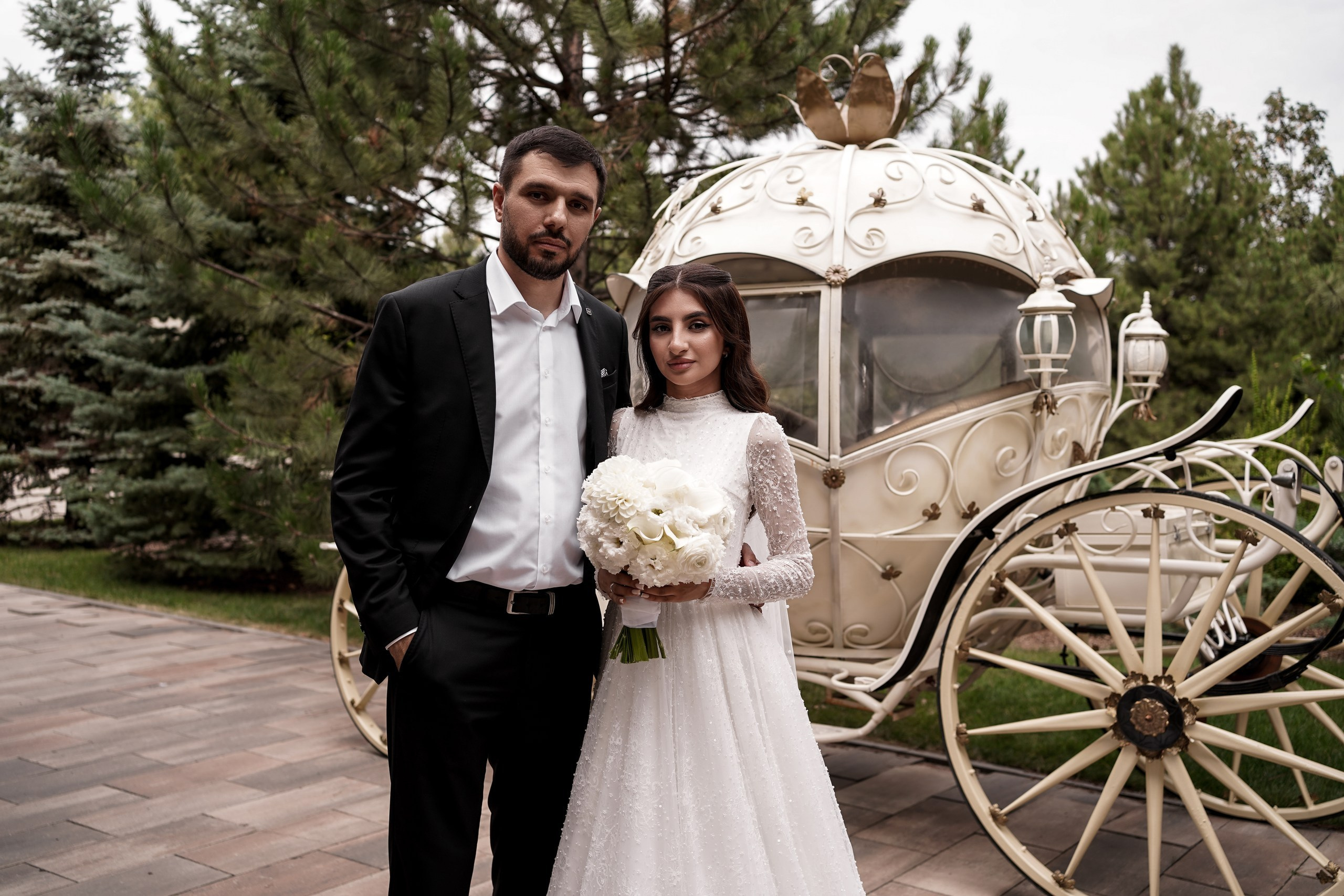 Свадебная фотосессия в отеле «Графский парк». Фотограф Ростов-на-Дону. Абдул и Фируза. Свадебный фотограф в Ростове-на-Дону. Таинство Крещения и Венчания, семейные фотосессии. Алёна Чёботова