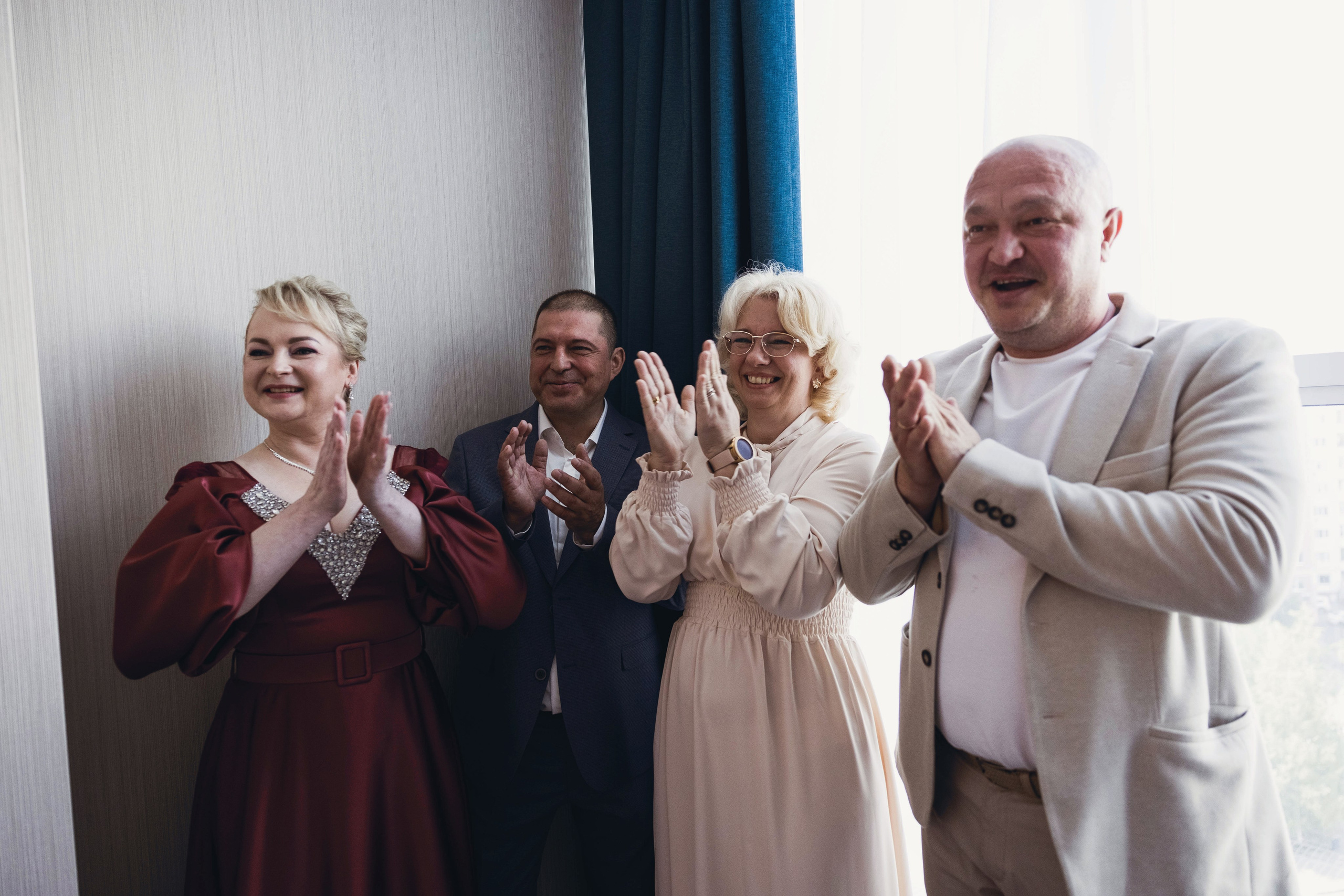 Никита и Ульяна (максимальный — Винотека). Свадебный и семейный фотограф в городе Сургуте Стерликова Светлана