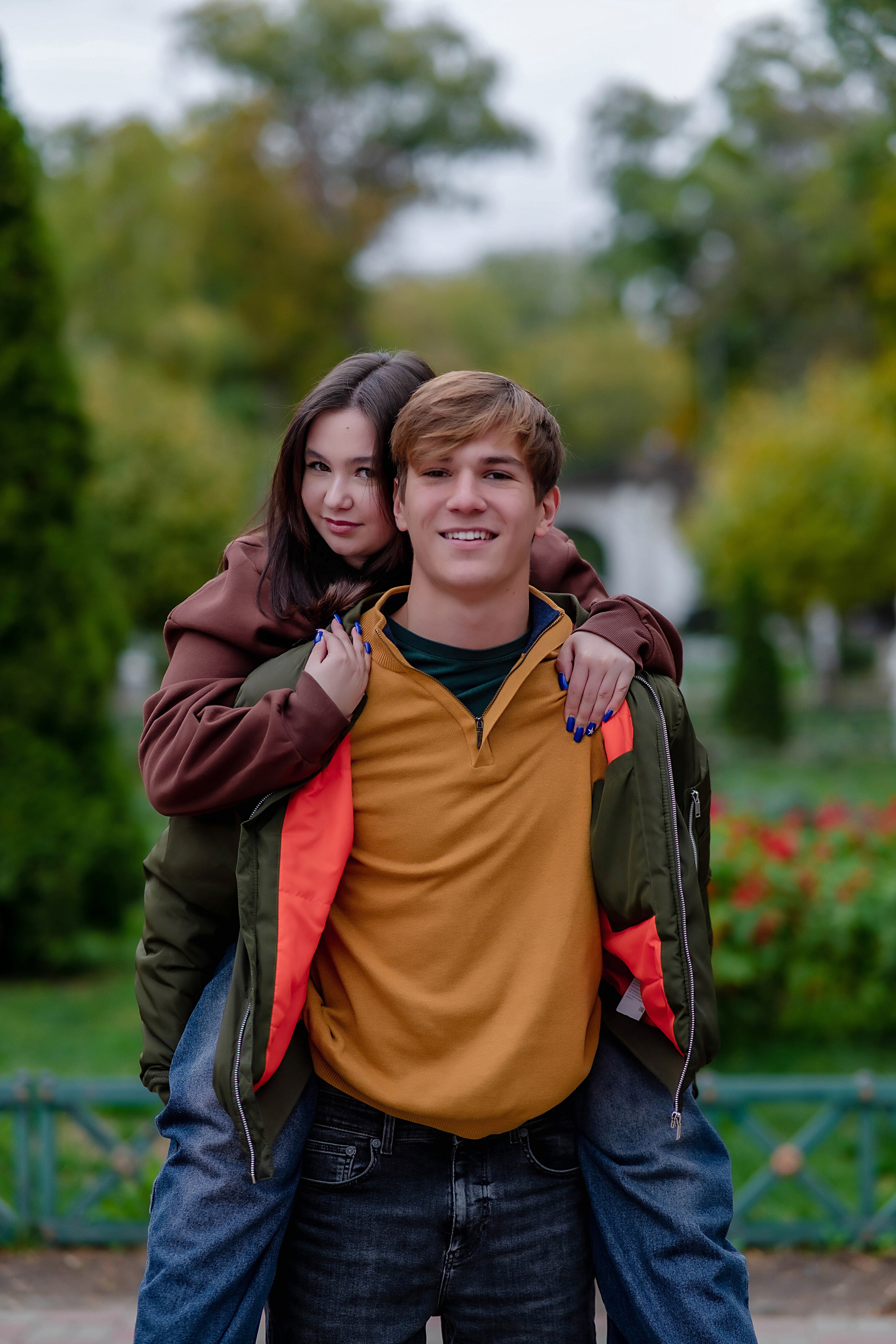 Фотосессия Гимназия № 14 класс 11Б ВЫПУСК 2025. Современные Выпускные Альбомы в Ростове-на-Дону