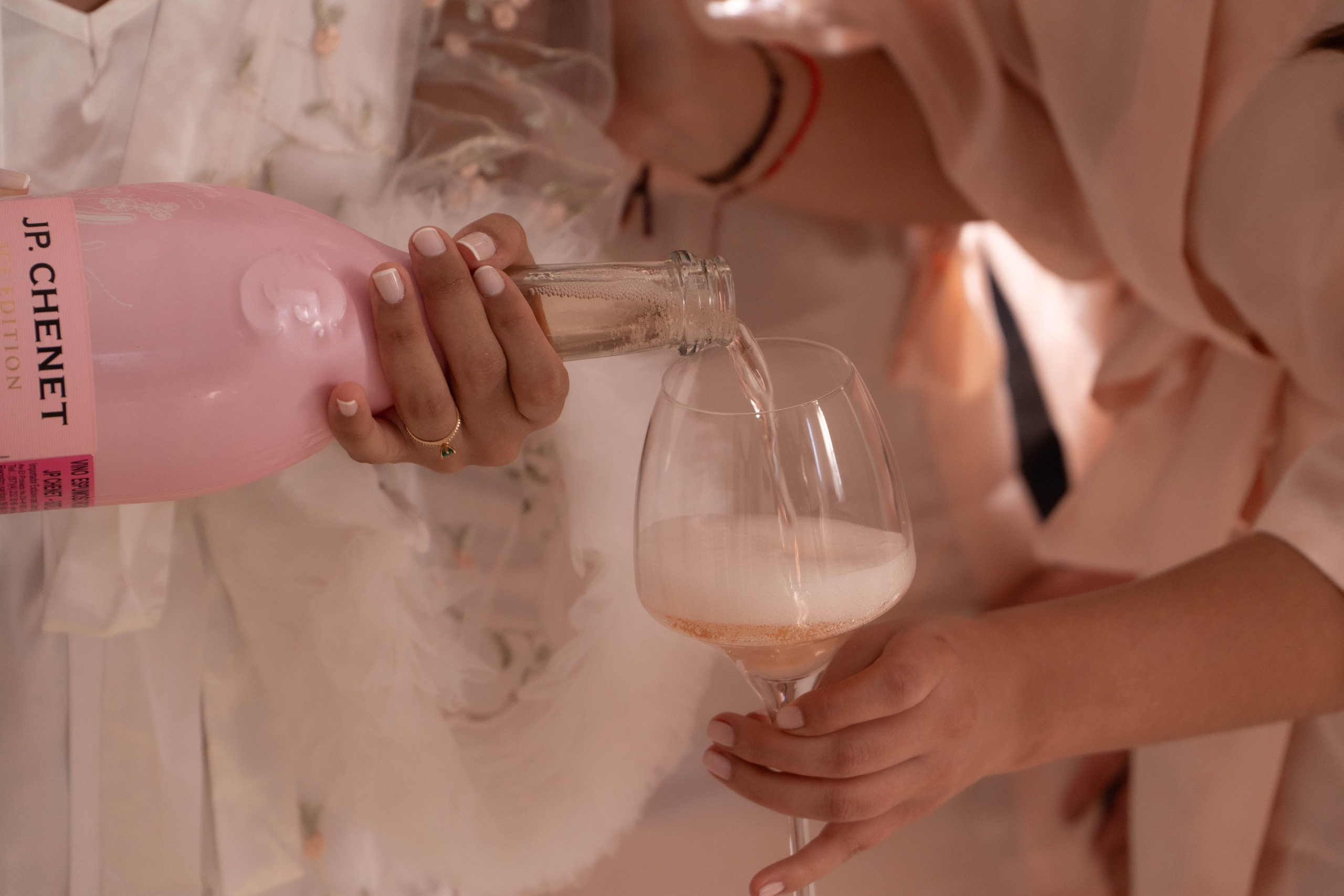 Catalina and Romain. Wedding Photographer in Barcelona and Medellin