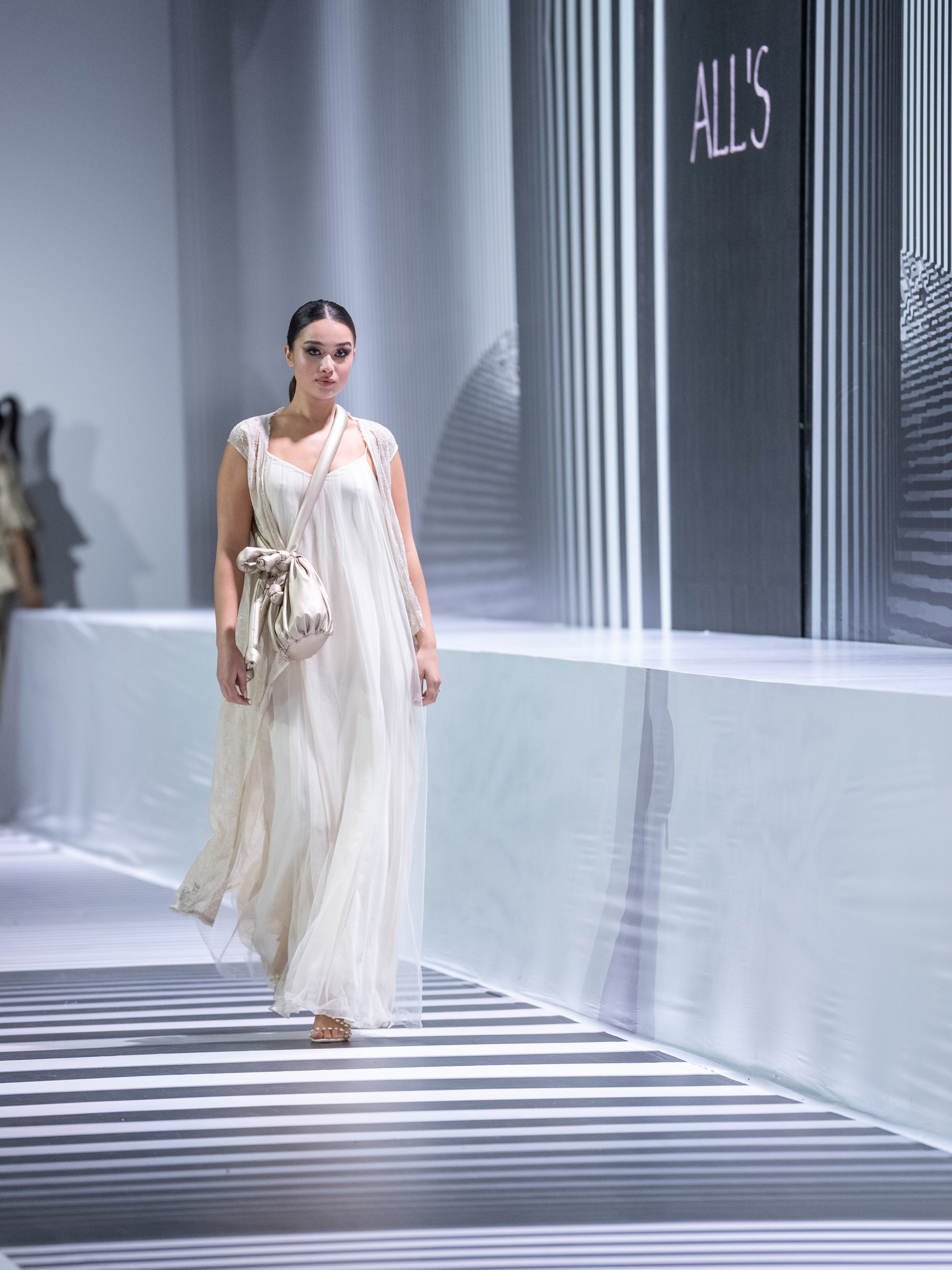 ALL’S (Tanya Levitskaya, Германия). Сайт Алматинского НЮ АРТ, будуар и фэшн фотографа Дениса Карпенко