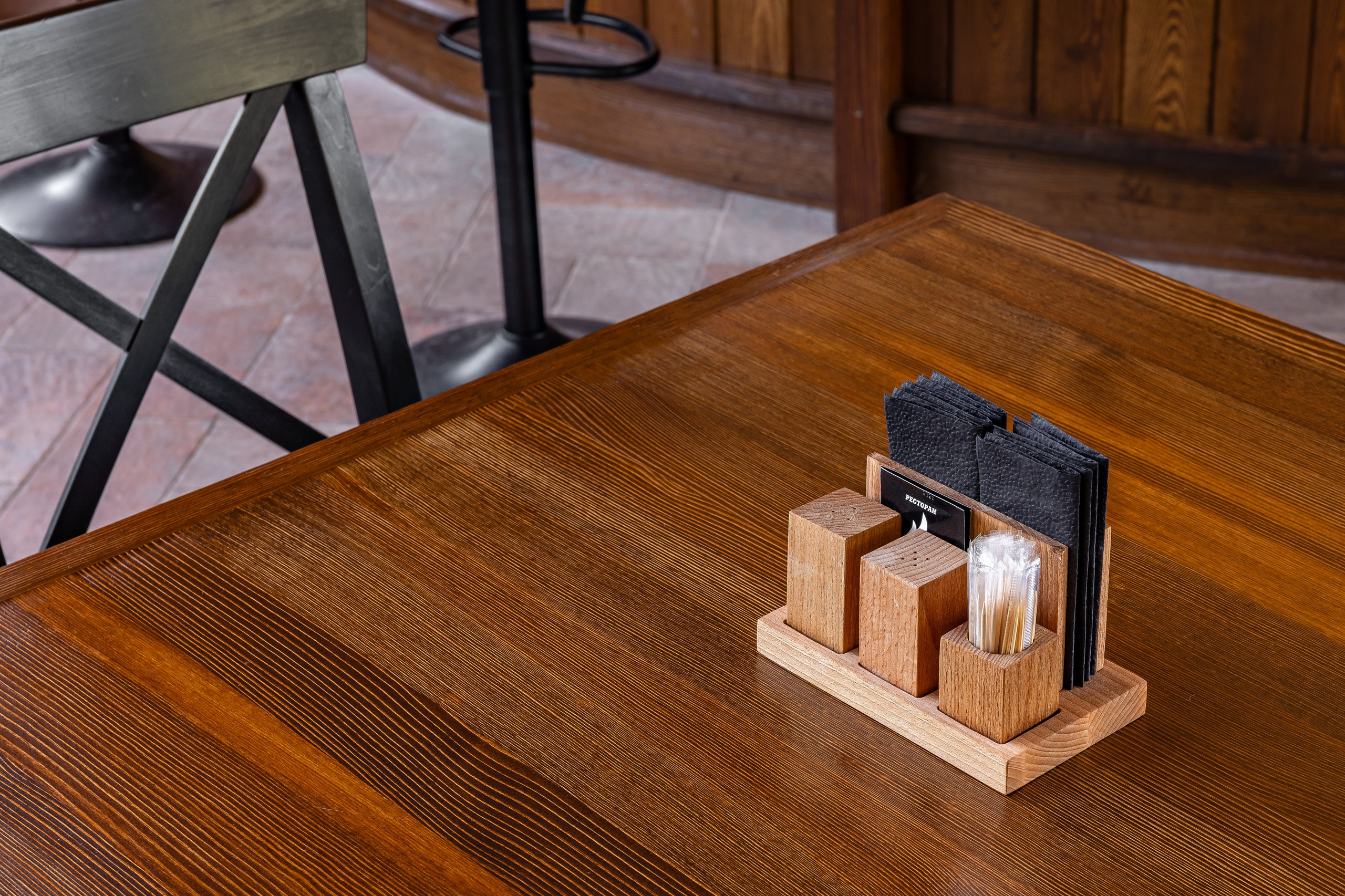 Парк-отель «Орлиное гнездо». Бар «Подкова». п. Горячий Ключ. Интерьерный фотограф в Краснодарском крае Светлана Шурлова