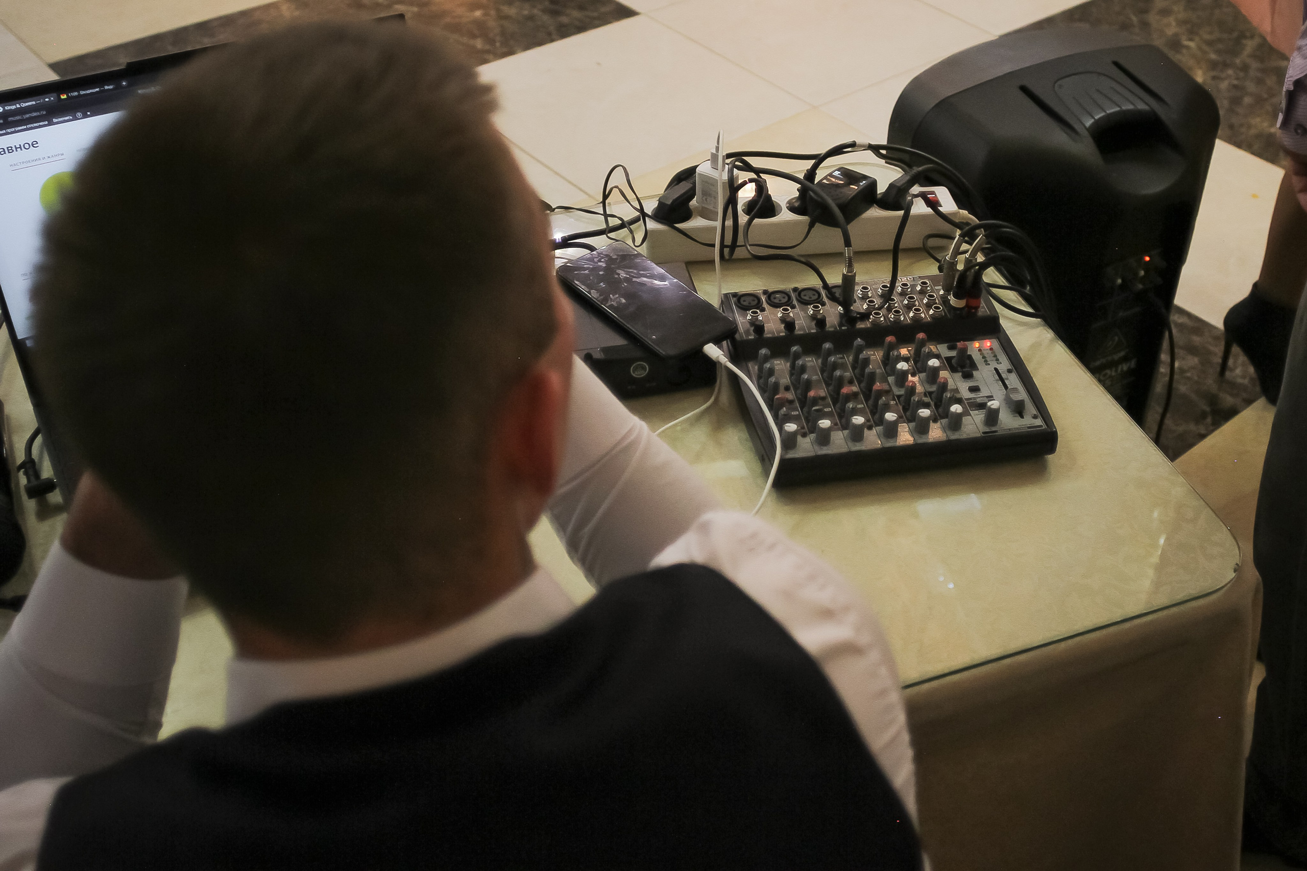 День рождения в кафе. Свой фотограф Нижний Новгород