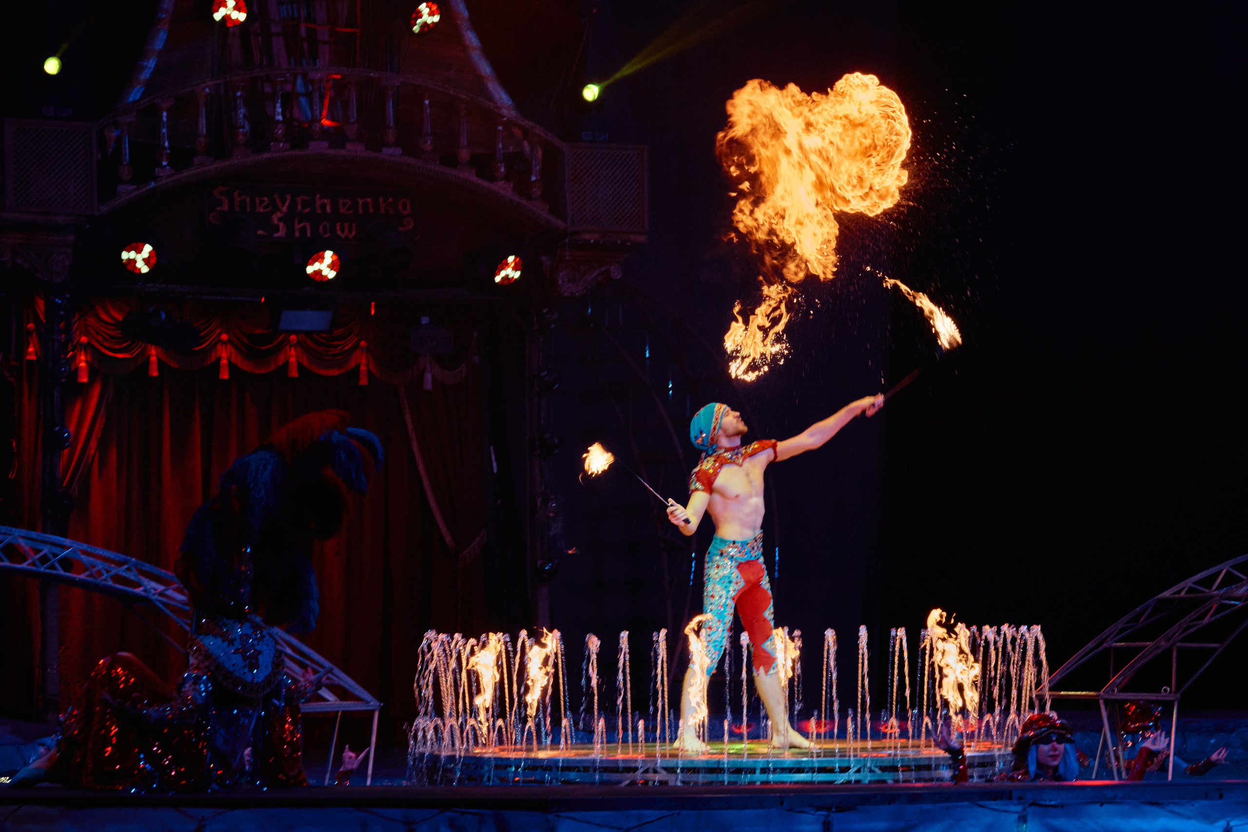 Цирк «На воде». Фотограф