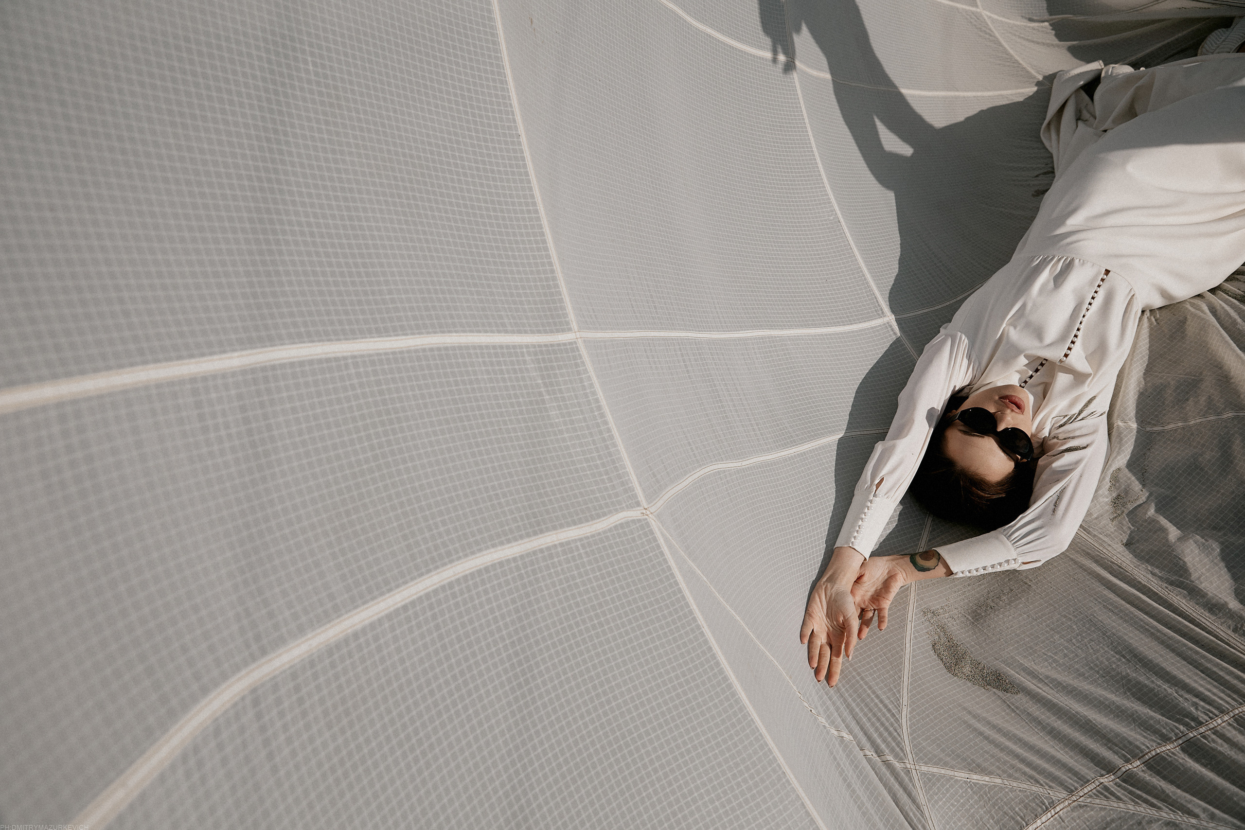 PARACHUTE. Дмитрий Мазуркевич: Профессиональный Репортажный Фотограф