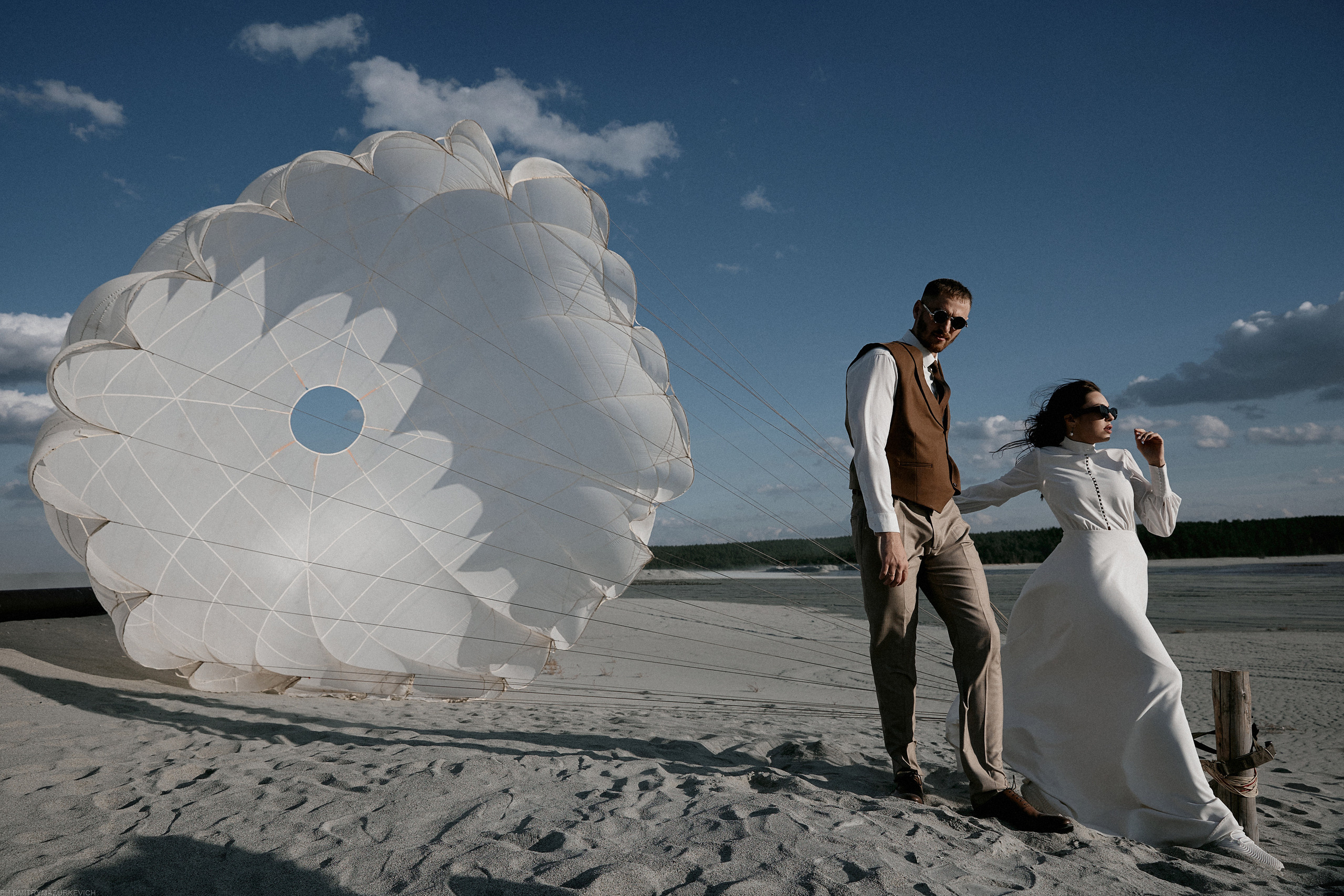 PARACHUTE. Дмитрий Мазуркевич: Профессиональный Репортажный Фотограф
