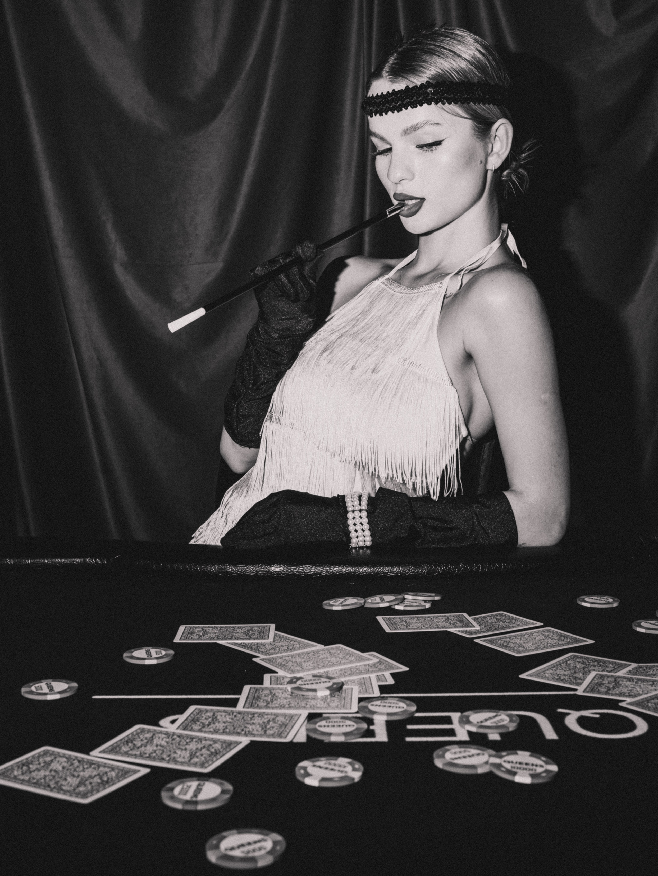 Покерный клуб QUEENS