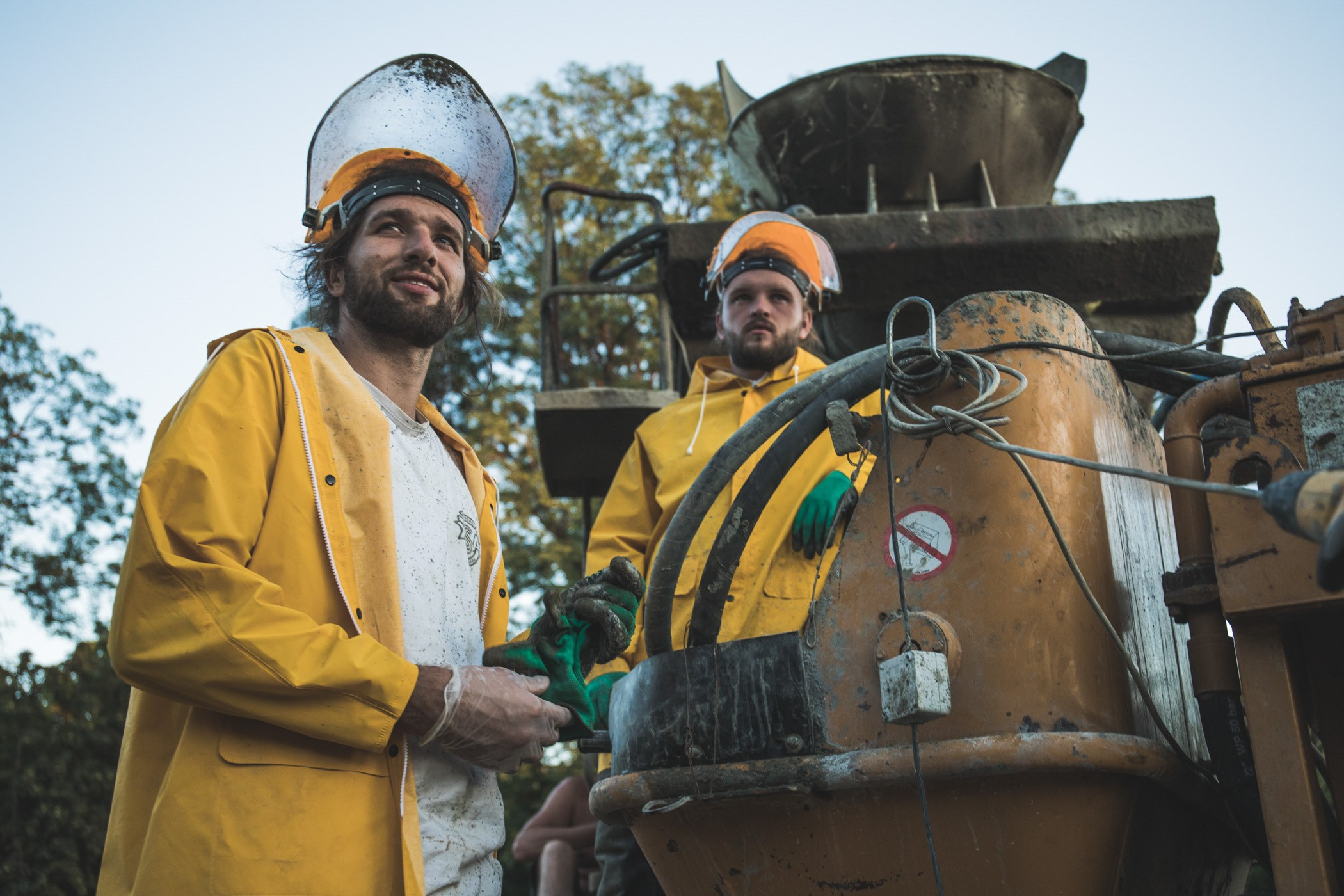 Construction. Bivol images