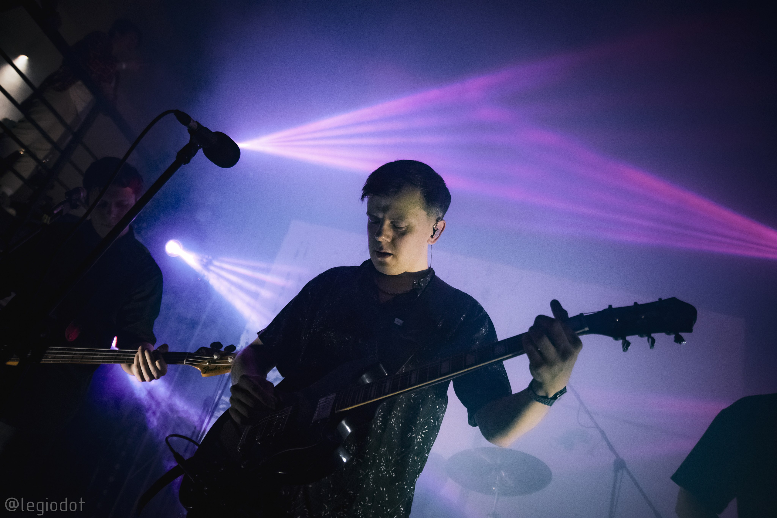 Show Me a Dinosaur & Naska 13.03.2025. Репортажный фотограф в Москве Legiodot