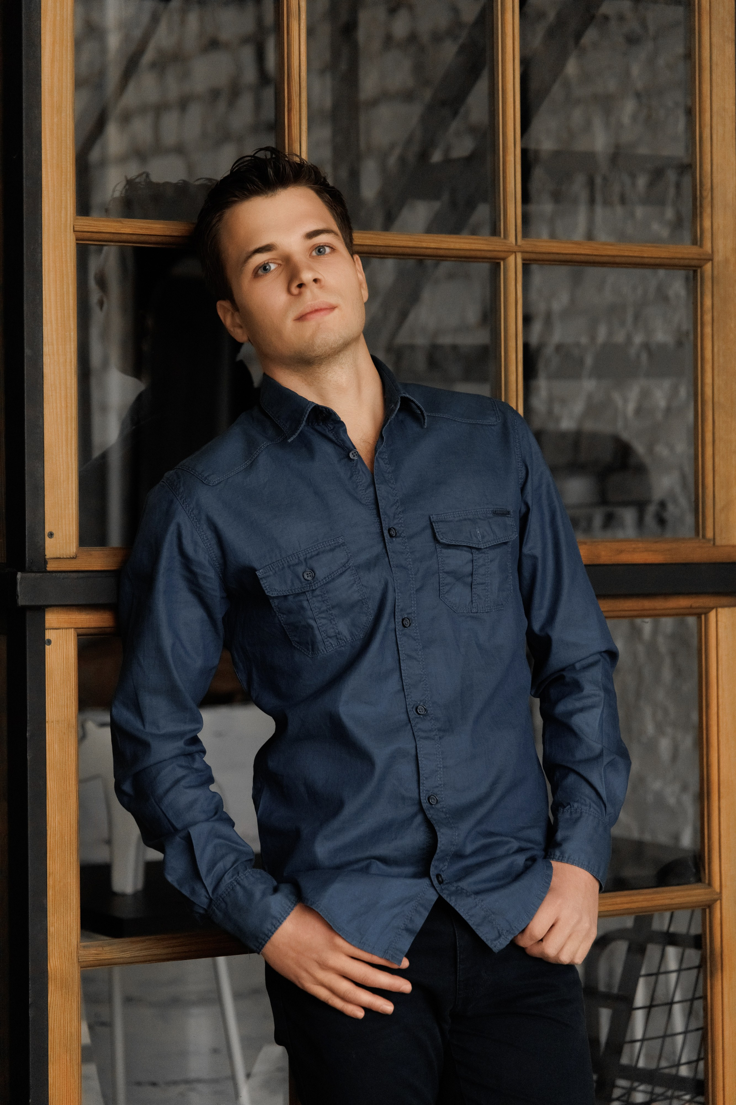 Фотосессия для Леонида. Женский и мужской фотограф в Нижнем Новгороде Наталья Латыпова. Портреты в низком ключе