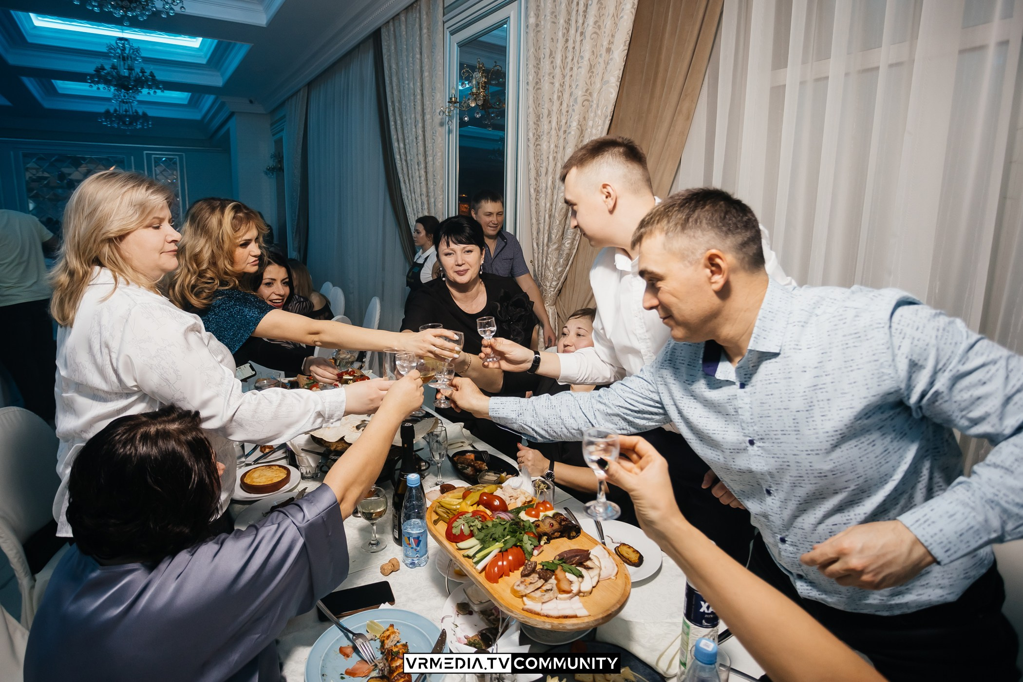 Мюзикл «12 Месяцев» в ресторане «Лазурный берег»