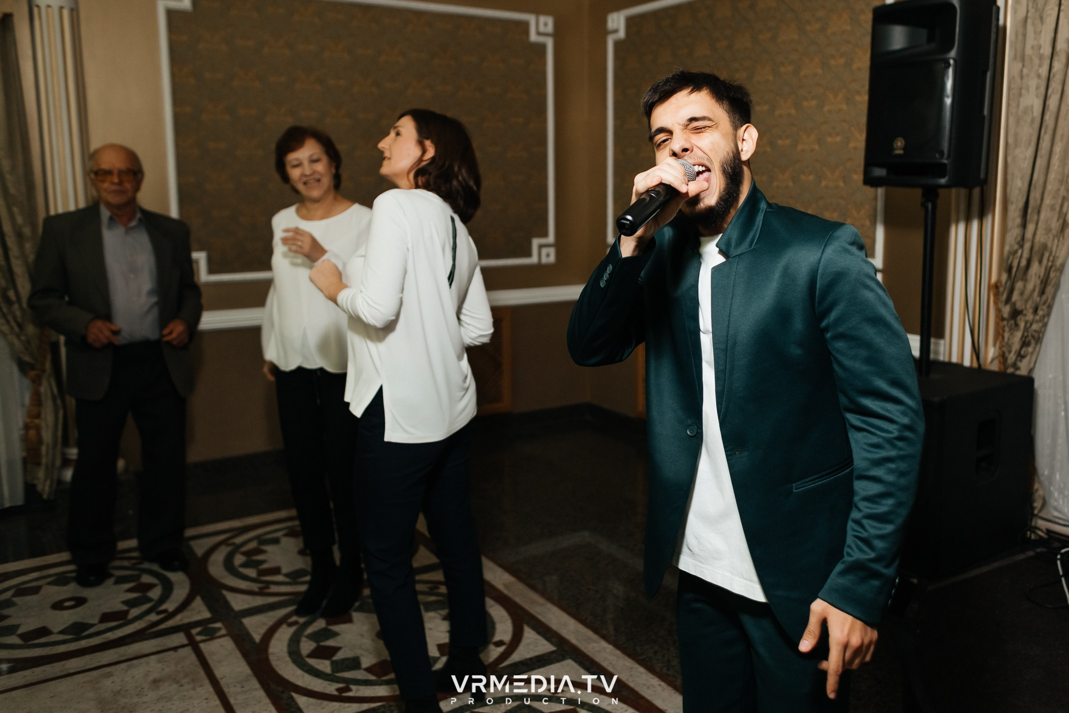 BAD BOYS BAND в ресторане «Империя»