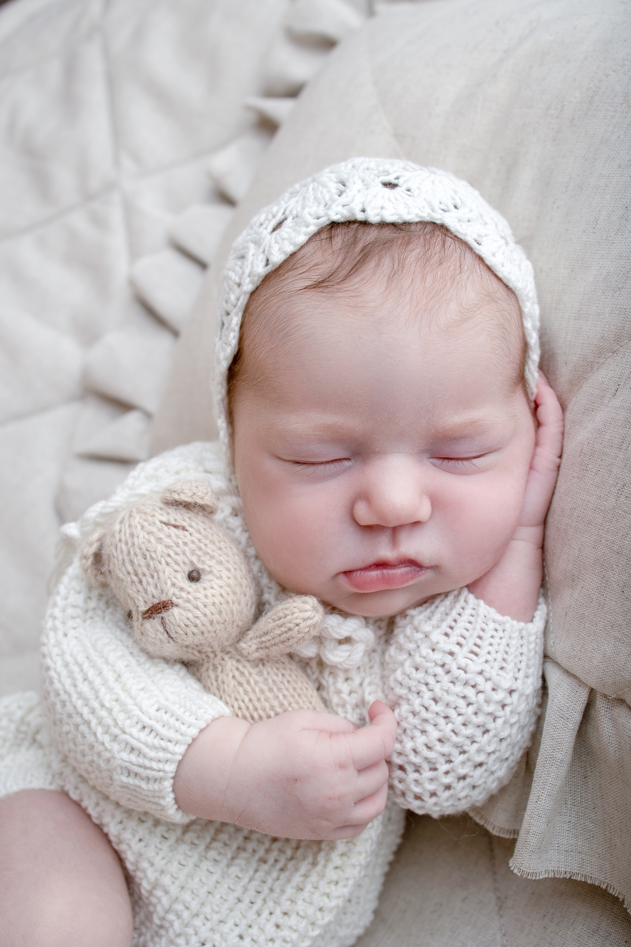Нежная и милая фотосессия первых дней жизни Вашего ребенка в Минске. Фотограф новорождённых Минск — стоимость newborn фотосессии в Минске