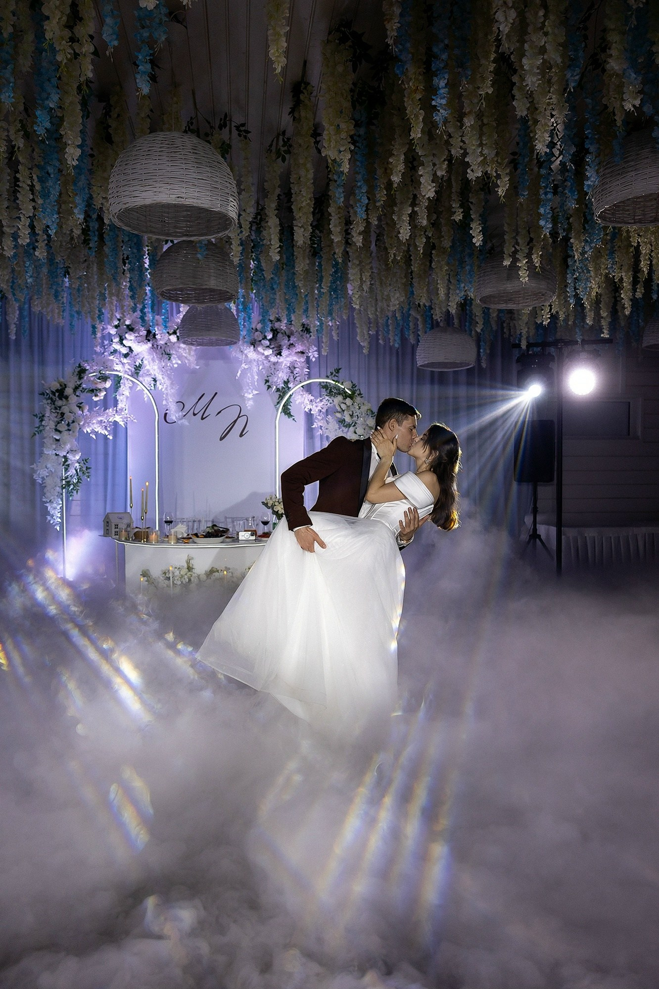 Нужен ли профессиональный свет на свадьбе в Самаре? До / после | Свадебный фотограф Сергей Ярилин. Свадебный фотограф в Самаре Сергей Ярилин