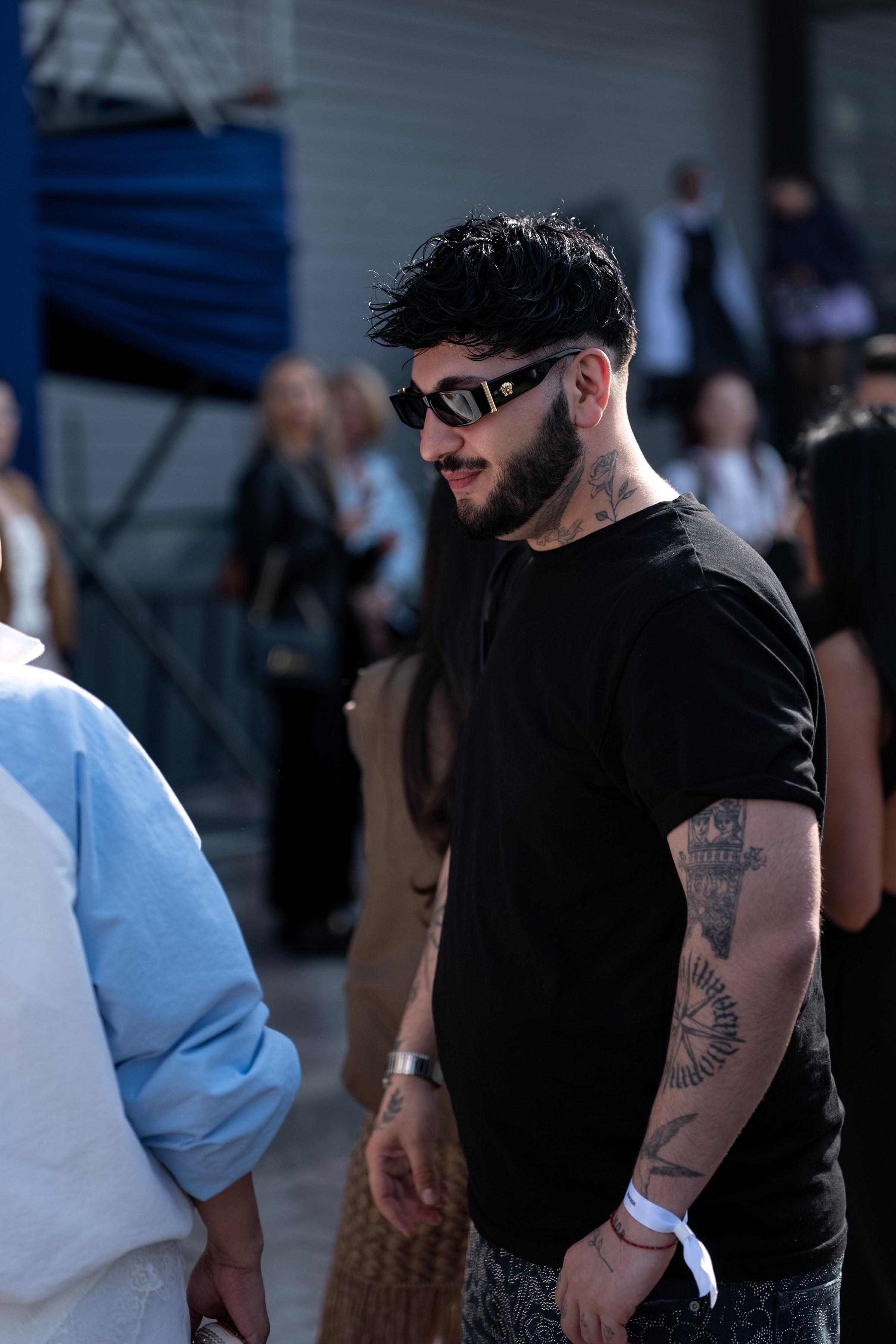 Visa Fashion Week Almaty Pre-Fall 2026 April StreetStyle Day 1. Сайт Алматинского НЮ АРТ, будуар и фэшн фотографа Дениса Карпенко