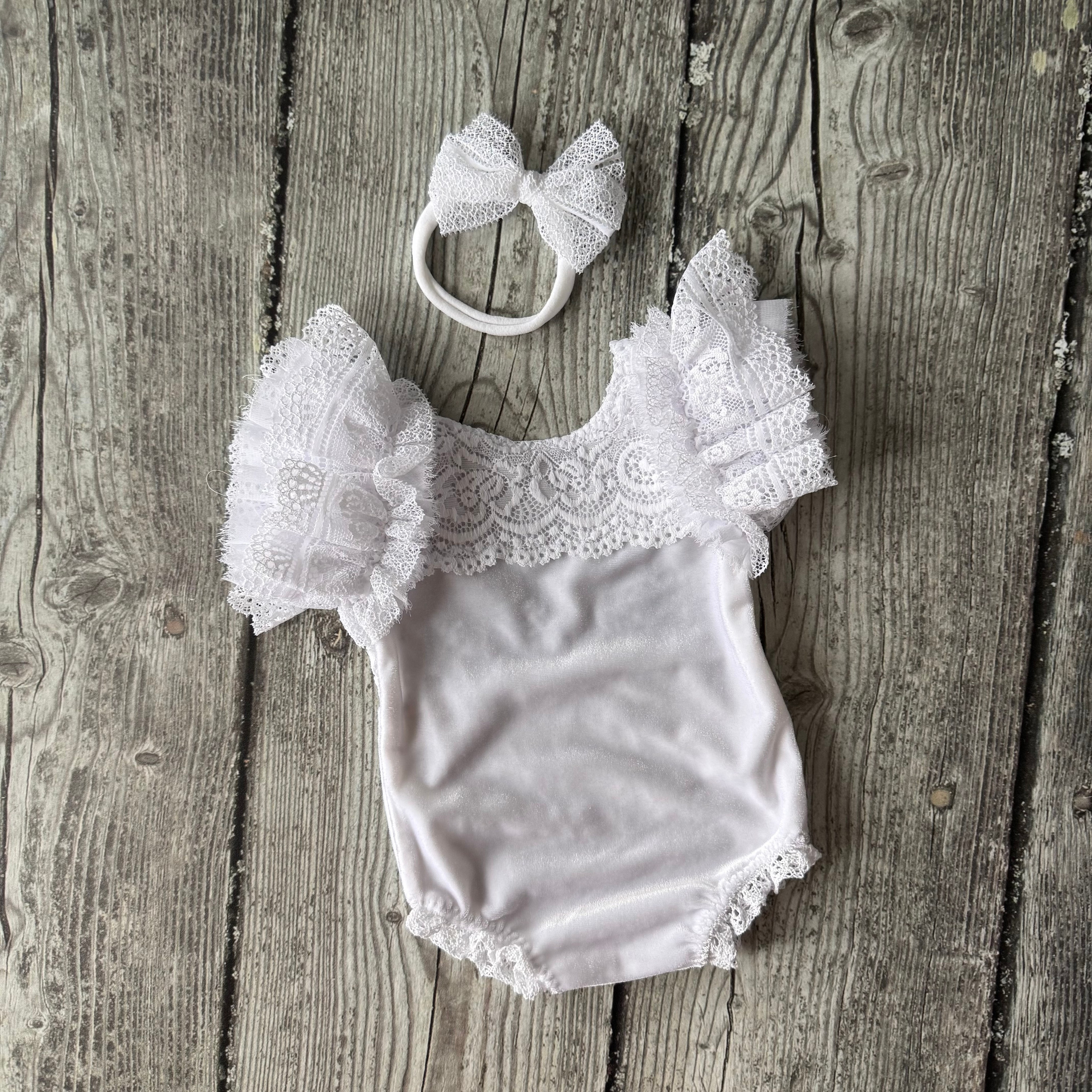 Костюмы и аксессуары для фотосессии новорожденных | Реквизит для съемки newborn в Москве. Фотосессия новорожденных в Москве и Московской области | Профессиональный фотограф newborn — Татьяна Иванова