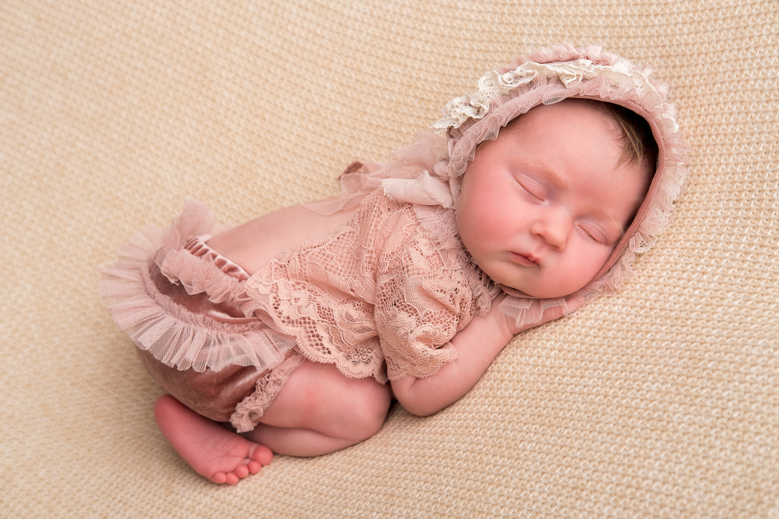 Новорожденные. Семейный фотограф и фото новорождённых в Астрахани Надежда Турченко