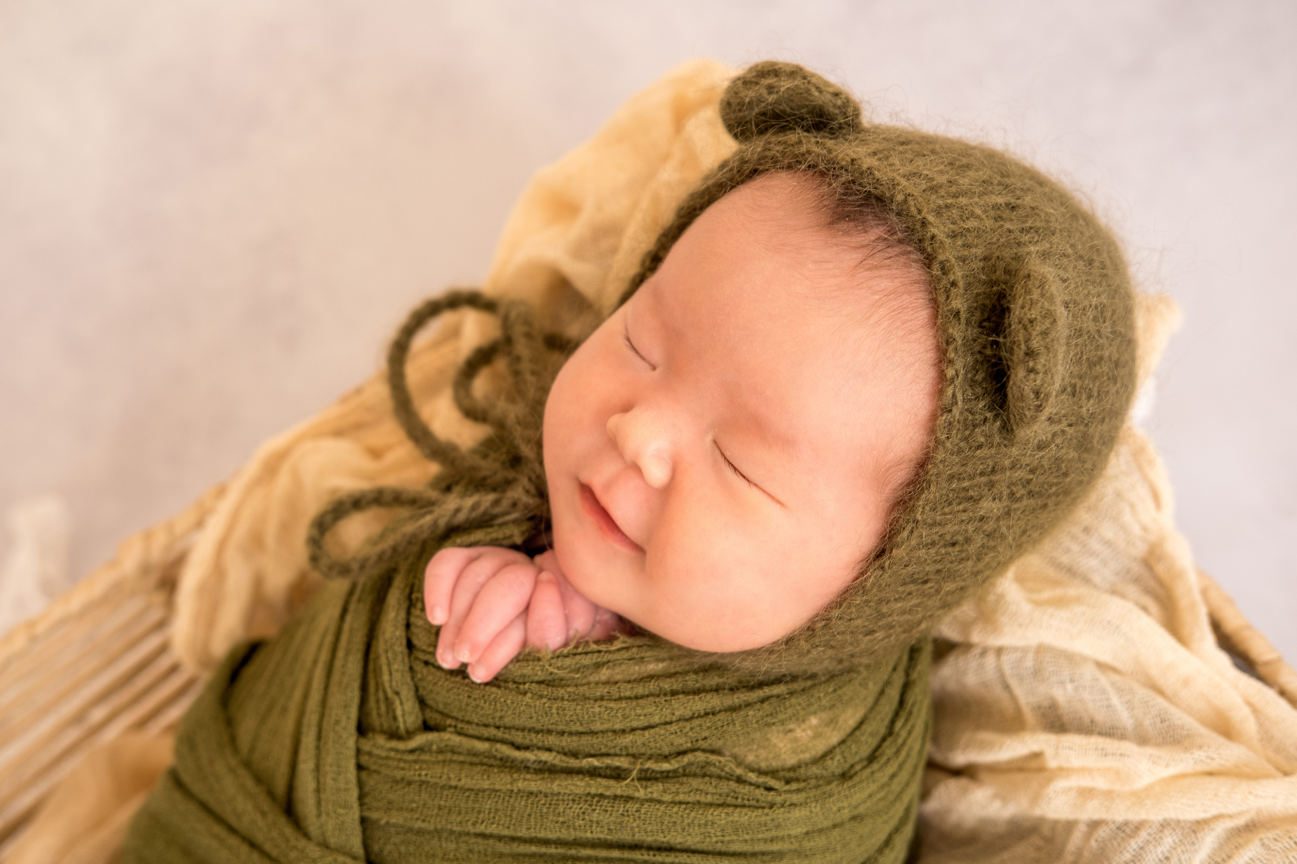 Новорожденные. Семейный фотограф и фото новорождённых в Астрахани Надежда Турченко