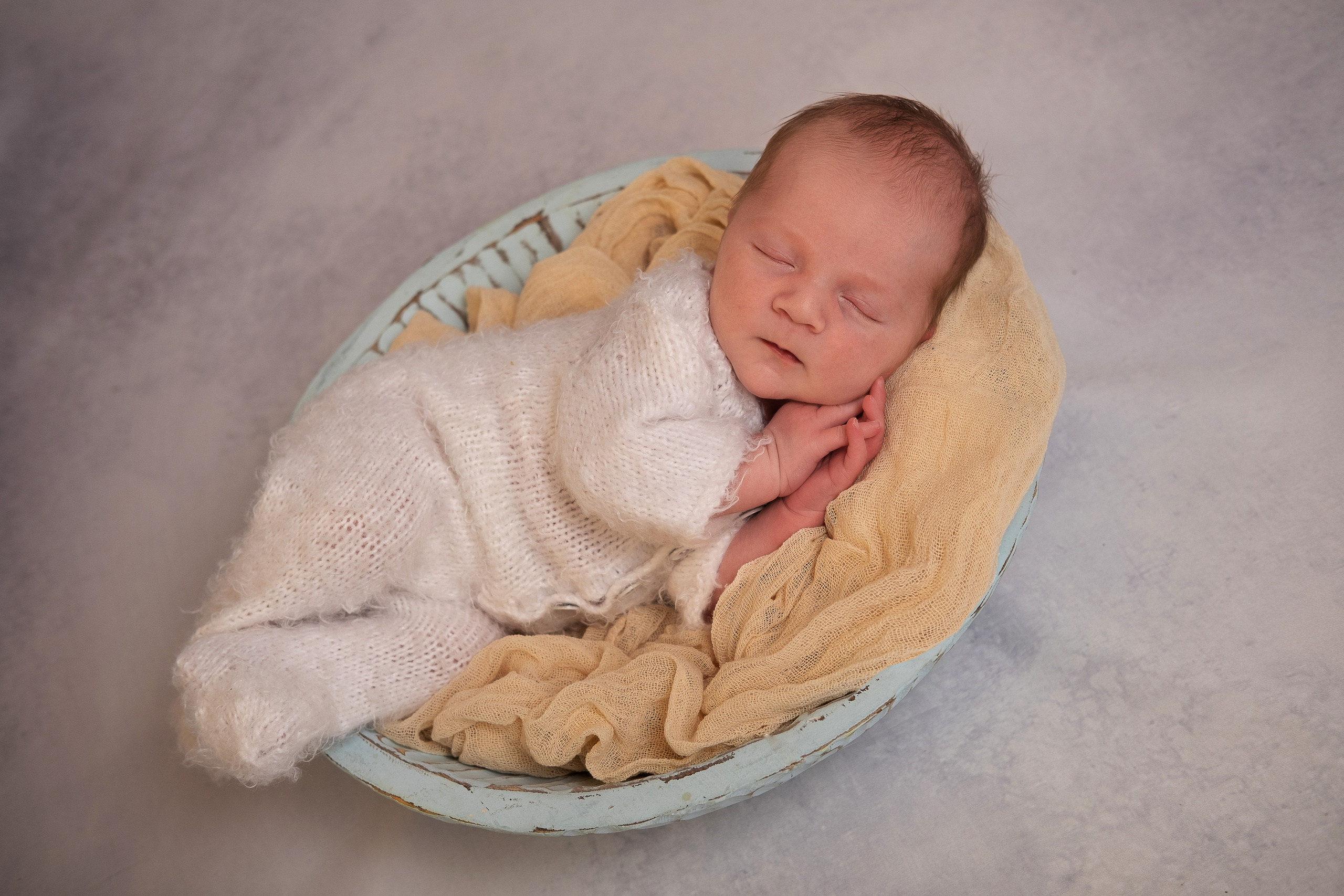 Новорожденные. Семейный фотограф и фото новорождённых в Астрахани Надежда Турченко