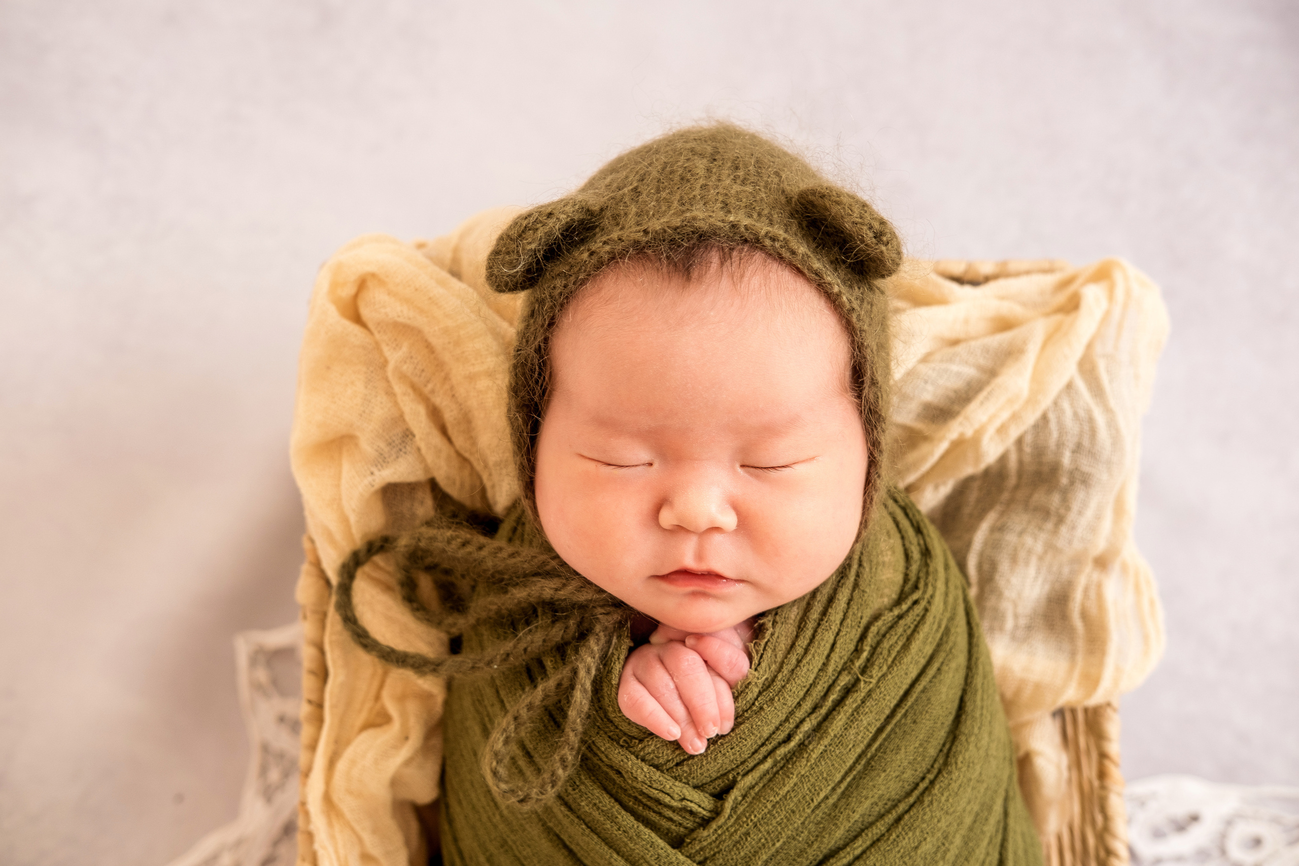 Новорожденные. Семейный фотограф и фото новорождённых в Астрахани Надежда Турченко