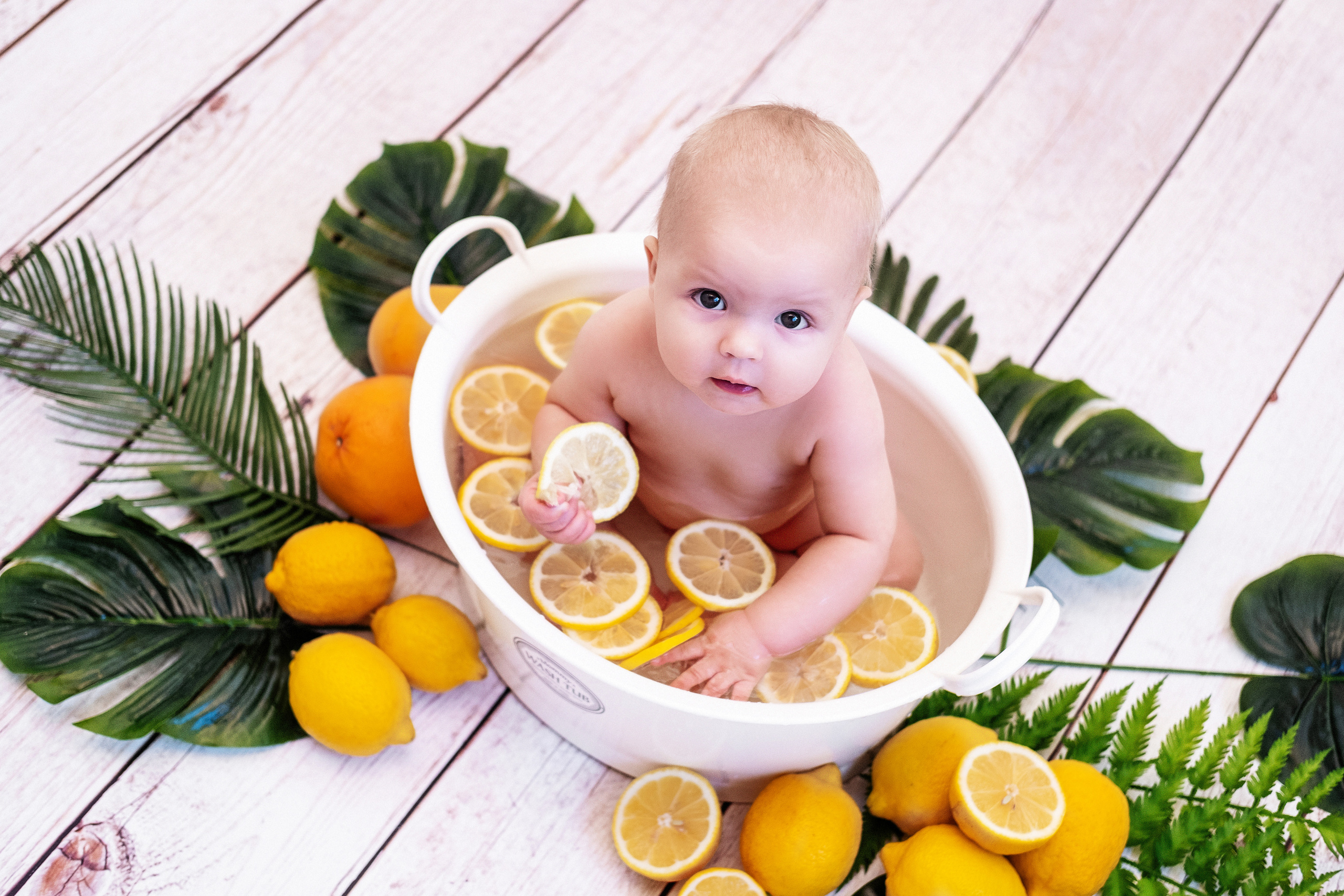 Годовасики. Семейный фотограф и фото новорождённых в Астрахани Надежда Турченко