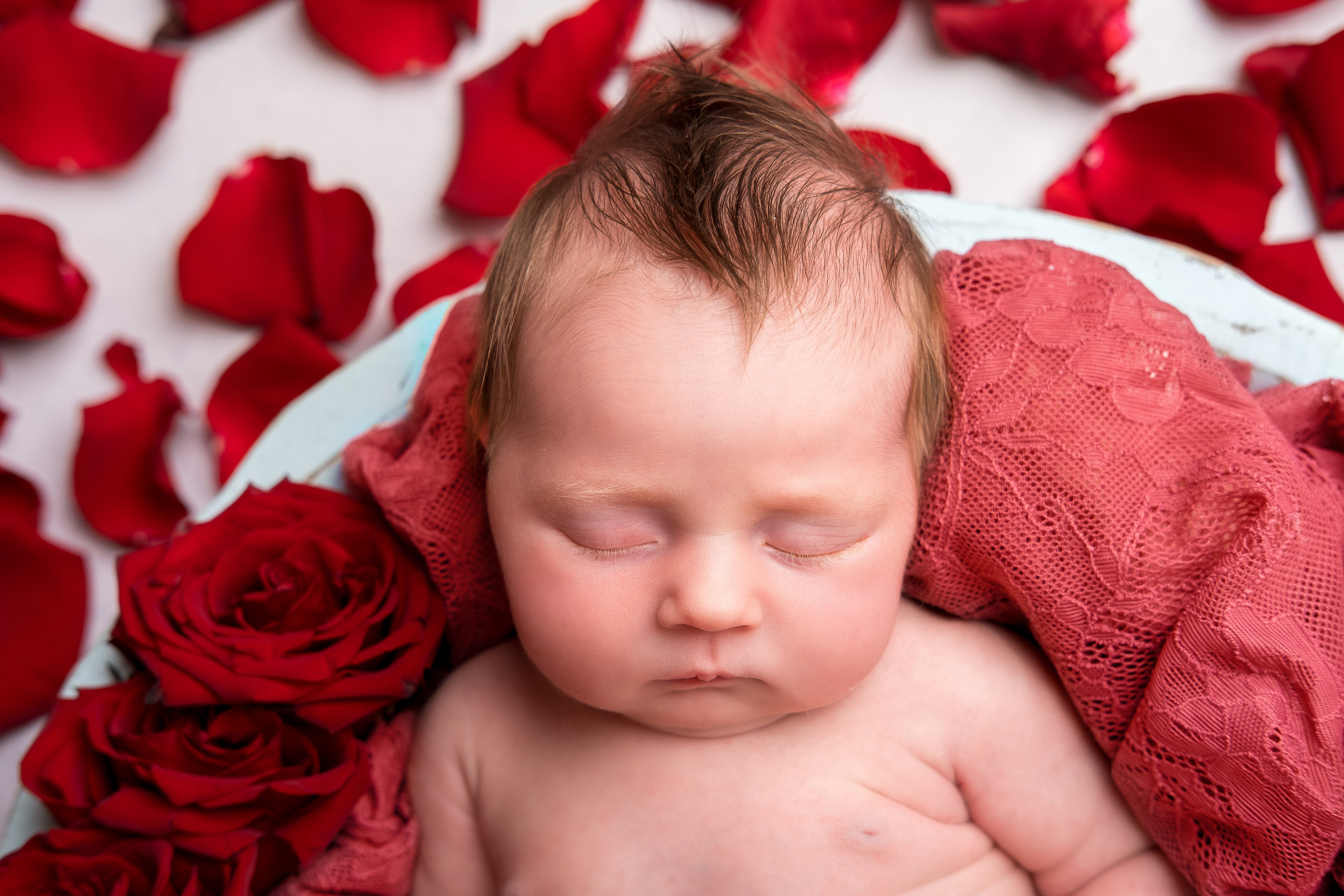 Новорожденные. Семейный фотограф и фото новорождённых в Астрахани Надежда Турченко