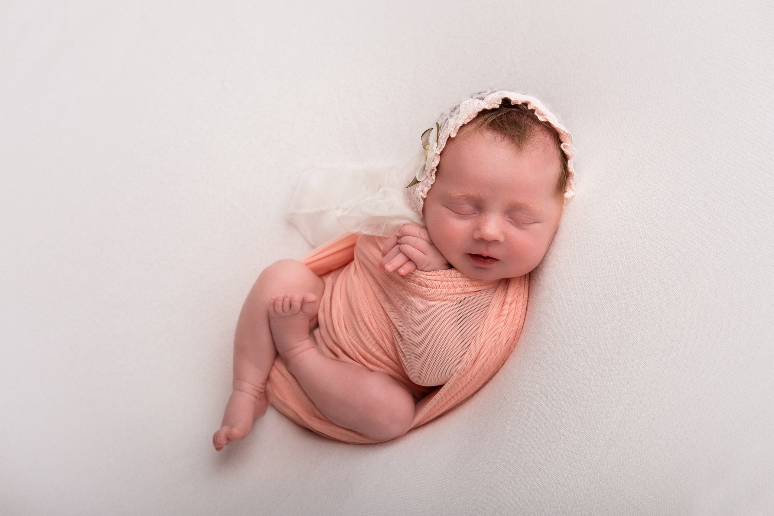Новорожденные. Семейный фотограф и фото новорождённых в Астрахани Надежда Турченко