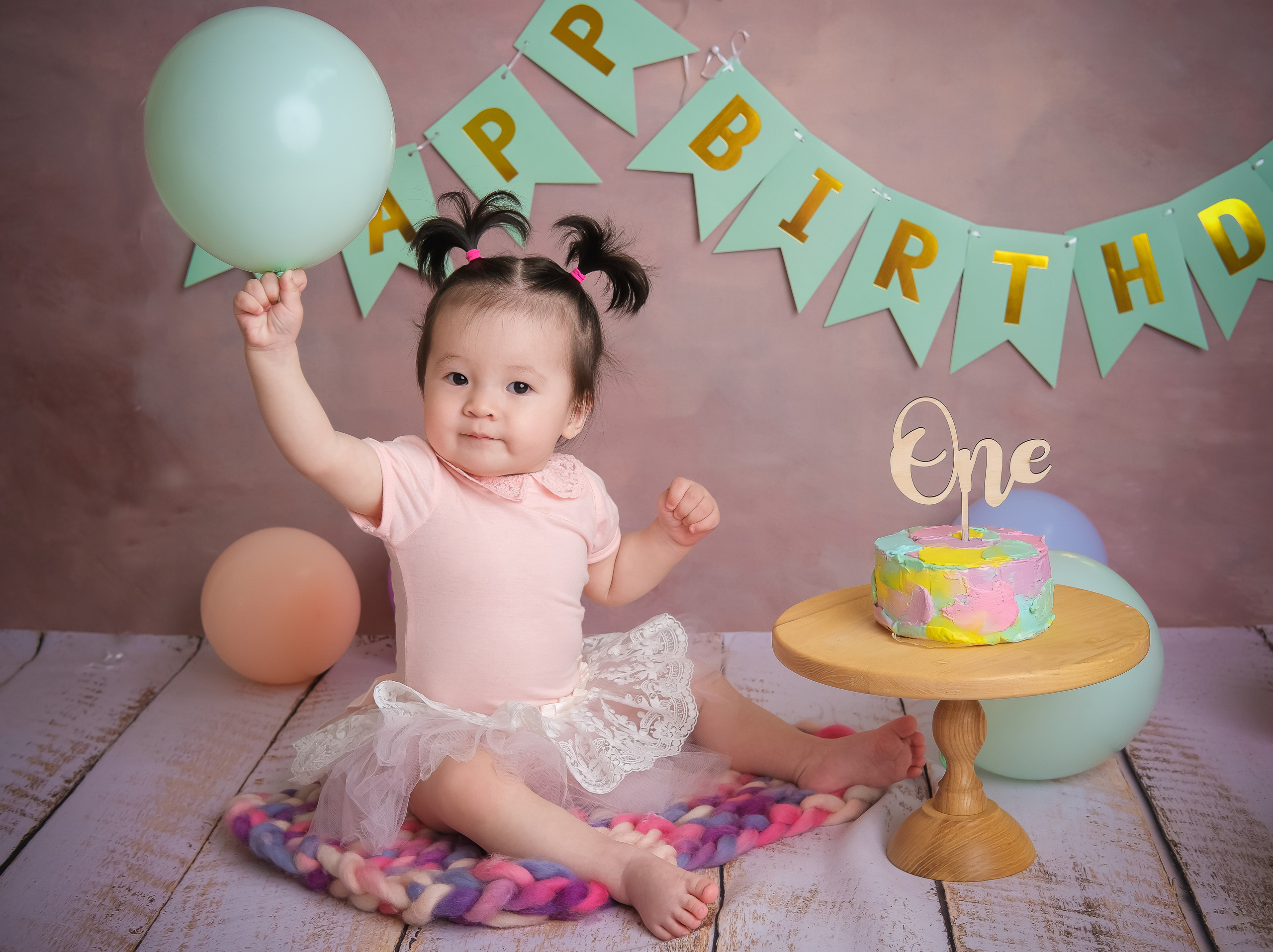 Годовасики. Семейный фотограф и фото новорождённых в Астрахани Надежда Турченко