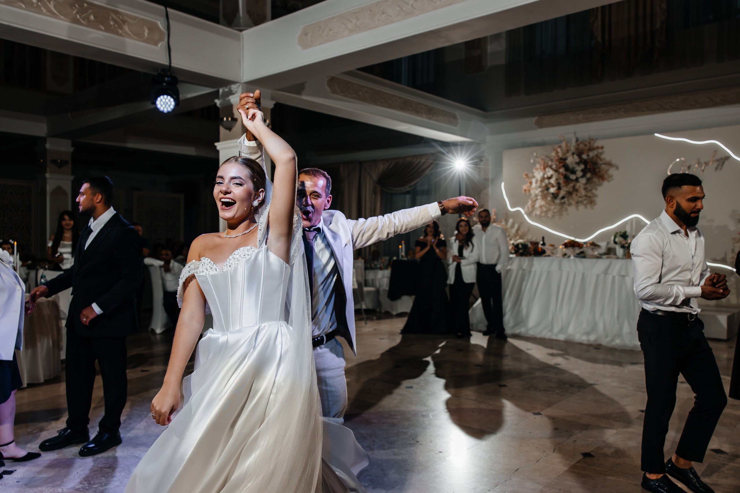 Анонс свадьбы для Арсена и Дианы. Свадебный фотограф в Крыму и Севастополе Ольга Баскакова