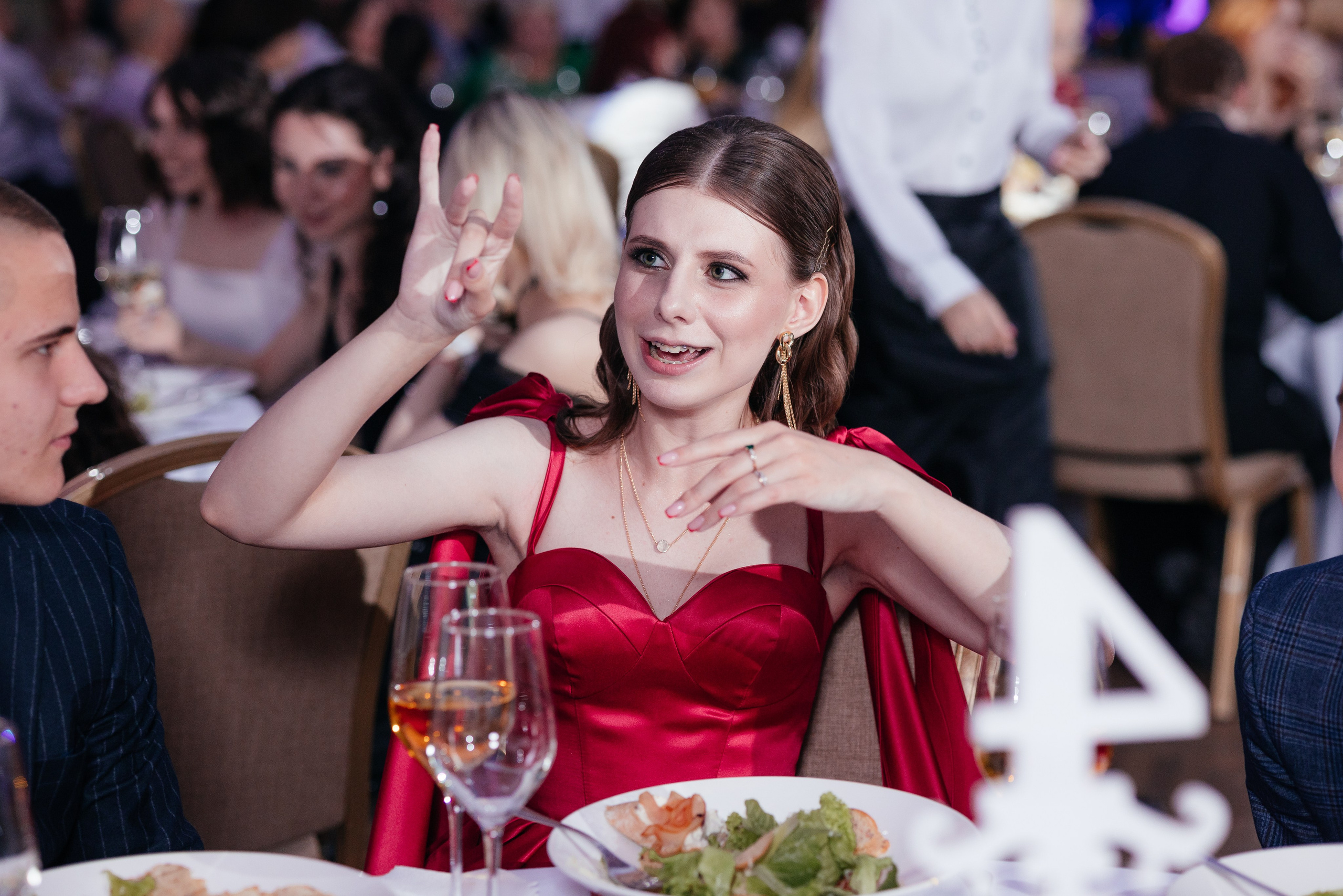 Выпускной 11 класс. Фотограф Крохин Олег