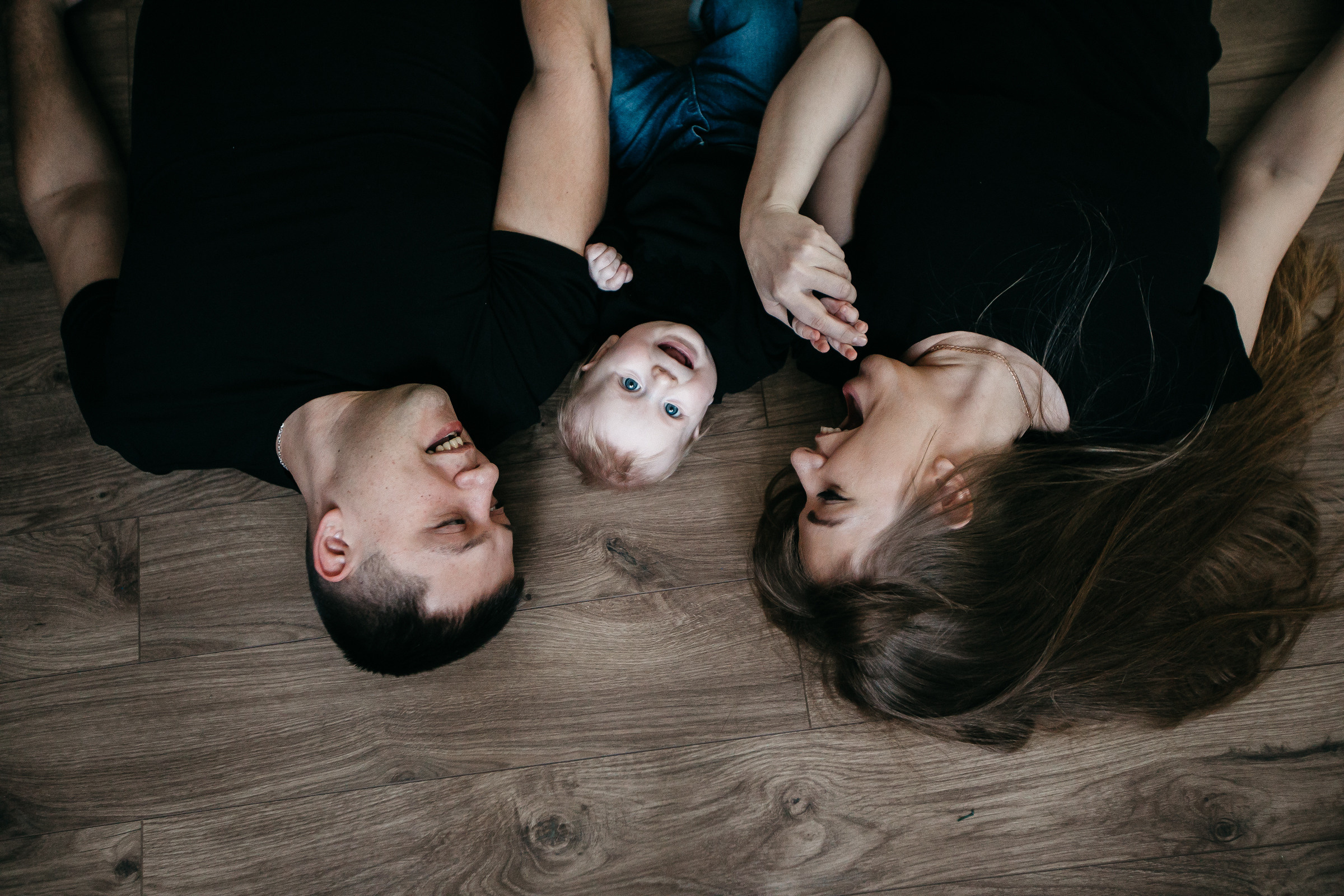 Эти крохотные ножки можно вечно целовать!. Душевный фотограф Ваших самых ярких событий Марина Погребняк