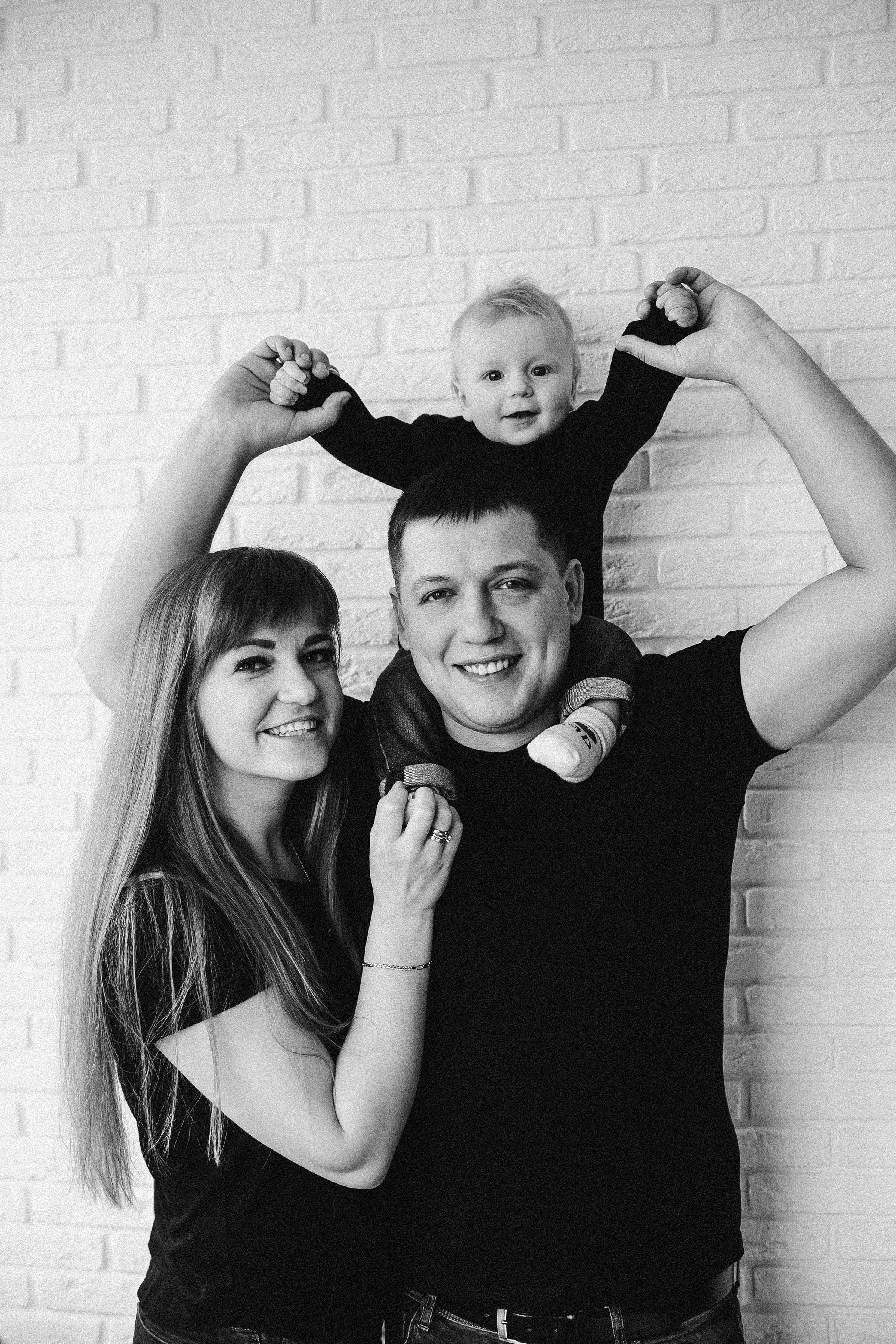 Эти крохотные ножки можно вечно целовать!. Душевный фотограф Ваших самых ярких событий Марина Погребняк