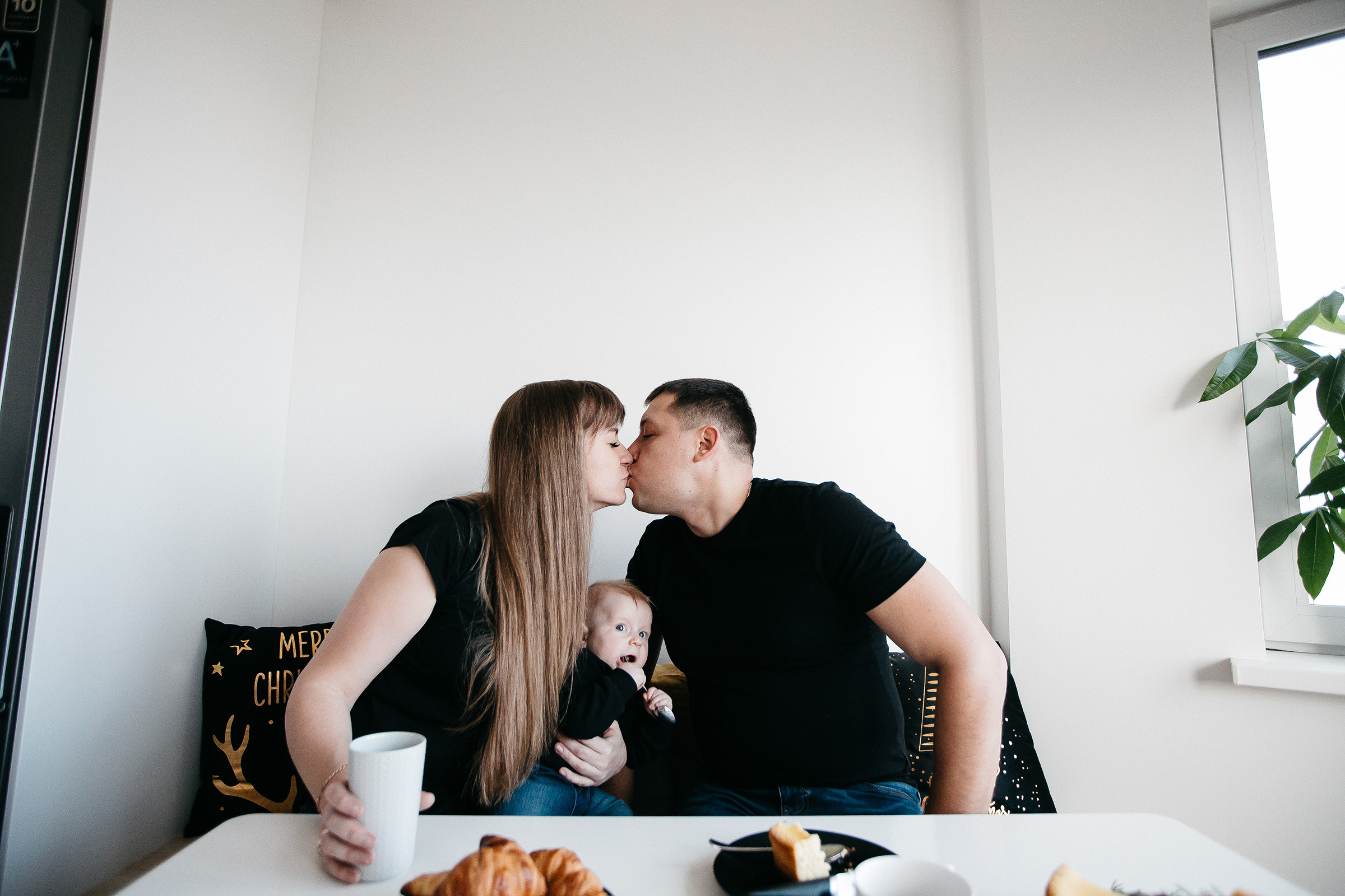 Эти крохотные ножки можно вечно целовать!. Душевный фотограф Ваших самых ярких событий Марина Погребняк