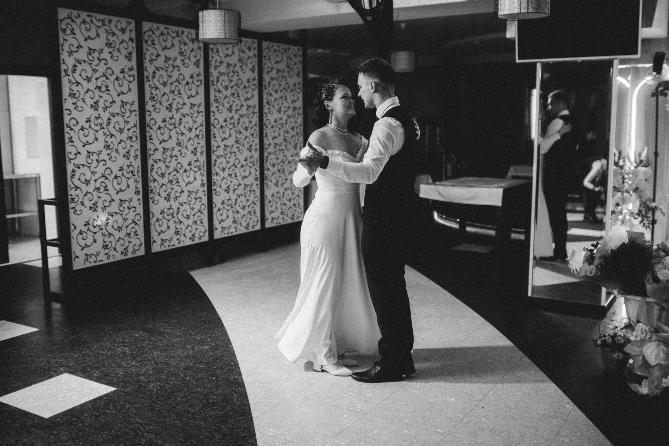 Ретро и Зори Запсиба. Свадебный Фотограф Александр Матвеенко