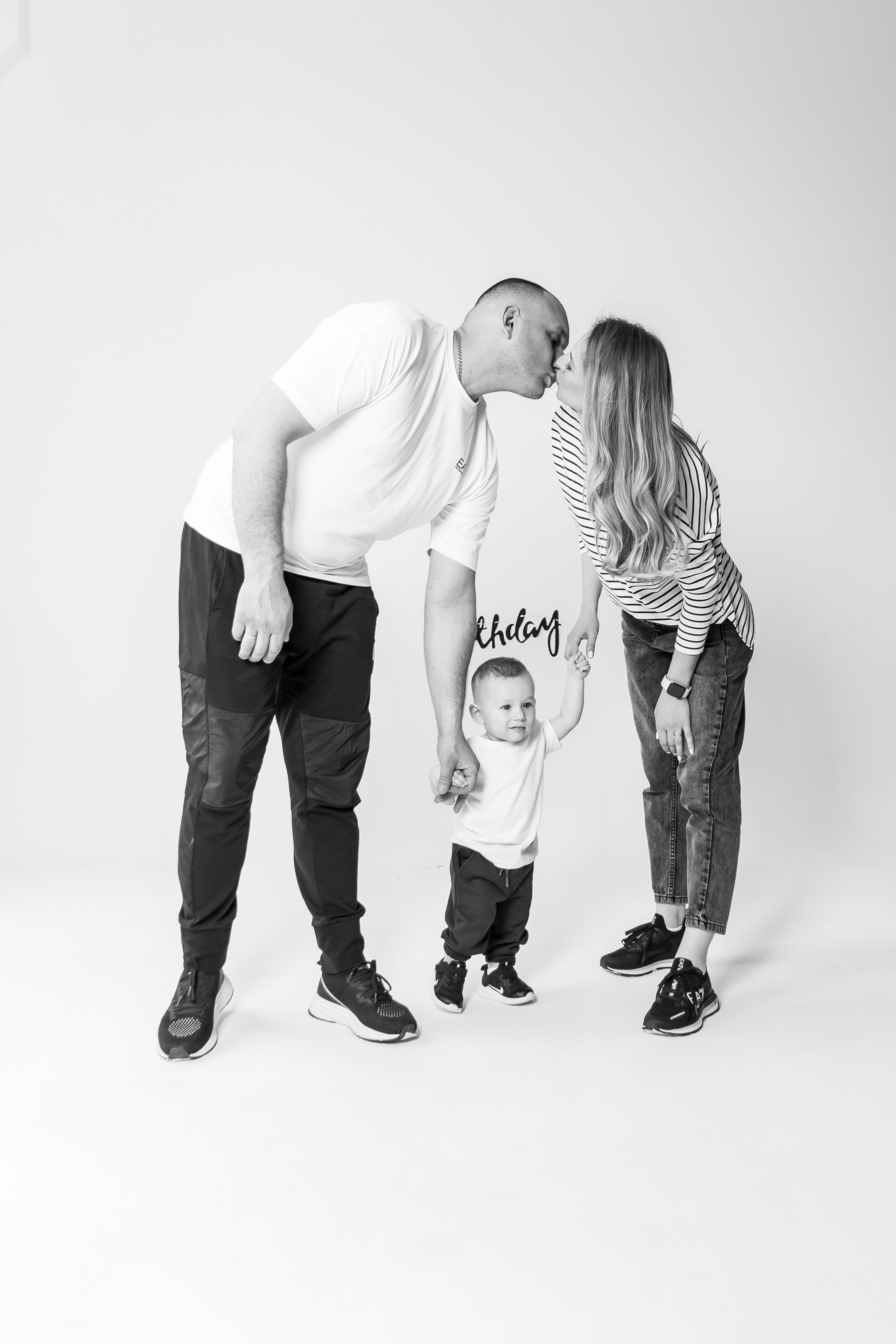 Годик Ростиславу в стиле «минимализм». Семейный и детский фотограф Кущ Наташа