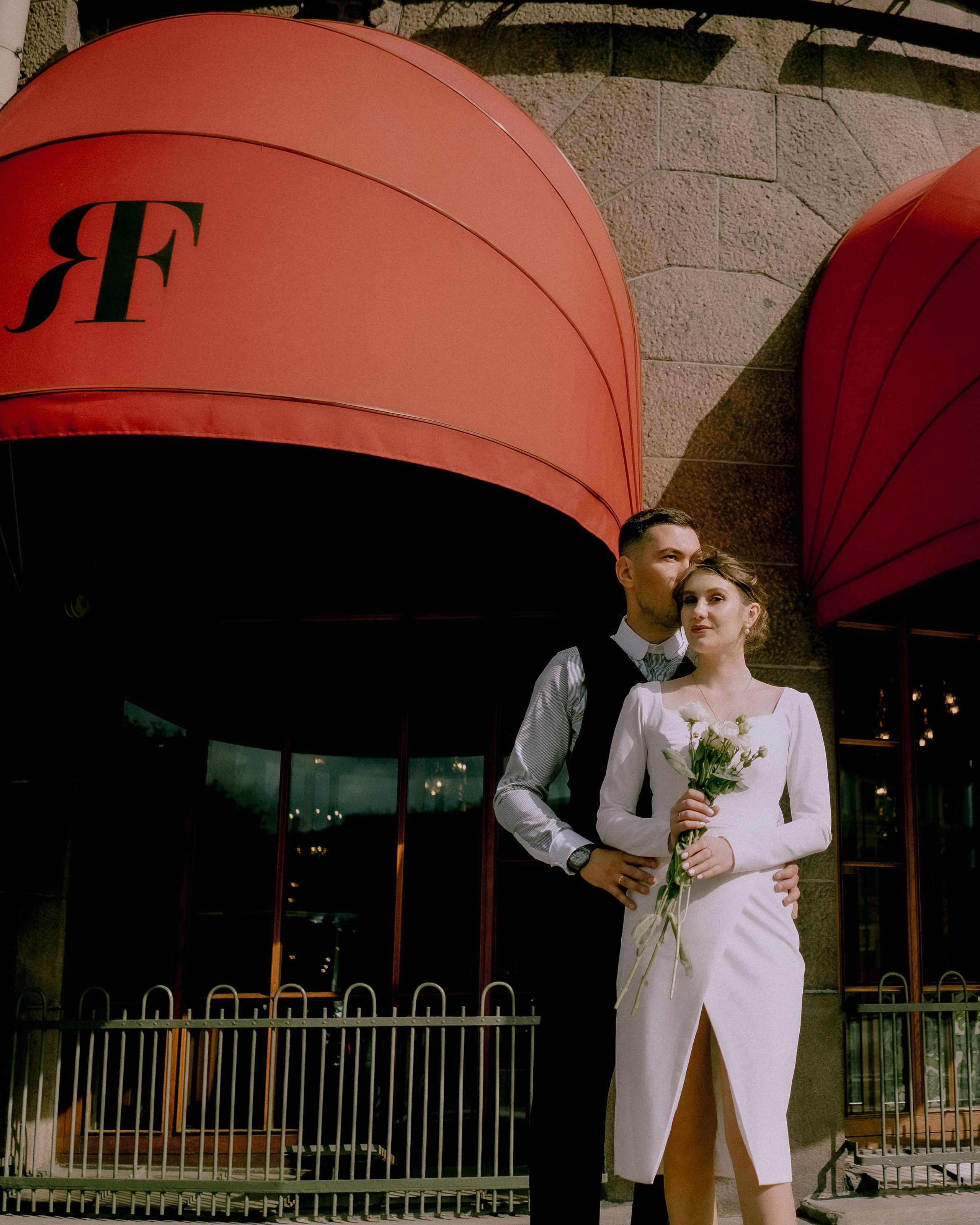 Коротко о нежности'. Свадебный фотограф в Санкт-Петербурге Миша Репина