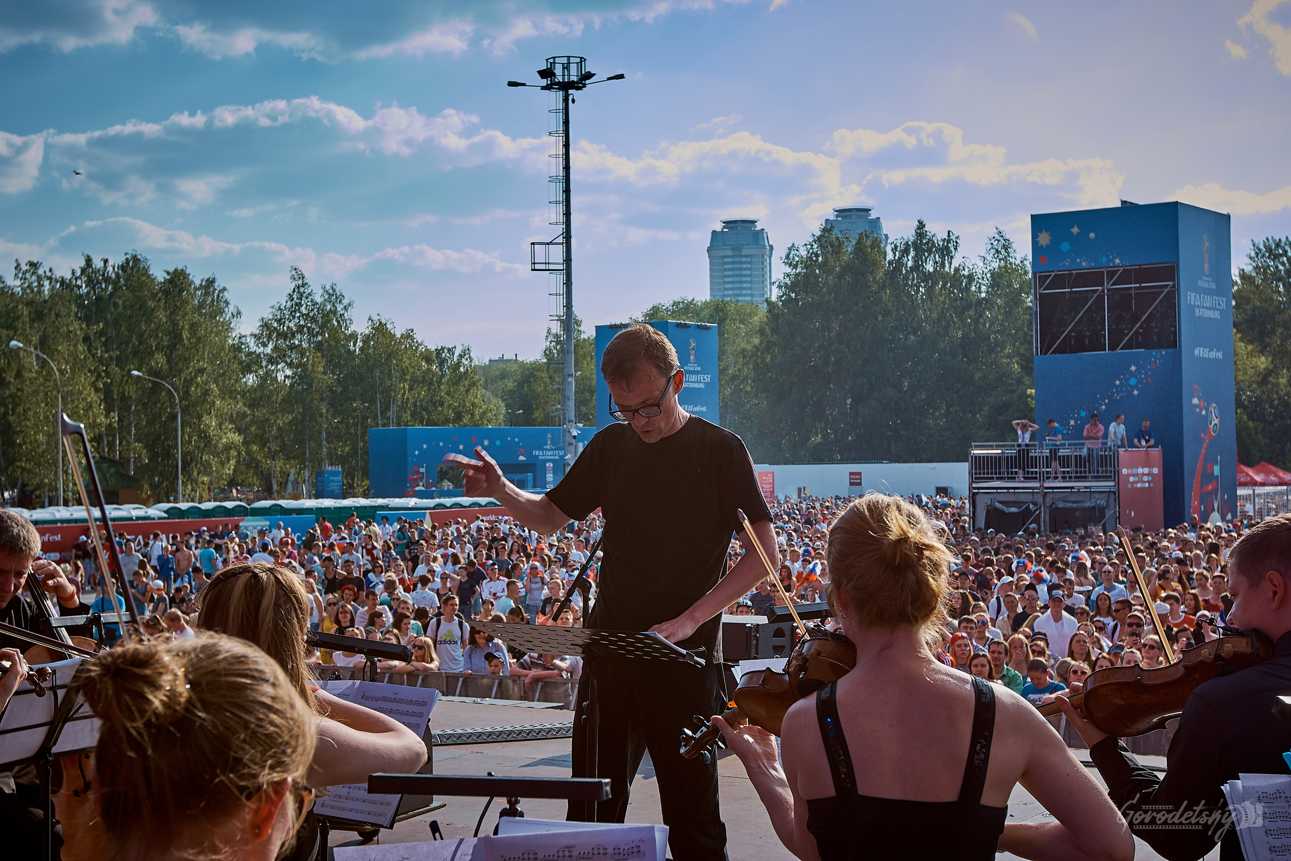 Fifa Fan Fest 30 июня-01 июля 2018. Профессиональный фотограф в Екатеринбурге Юра Сахар