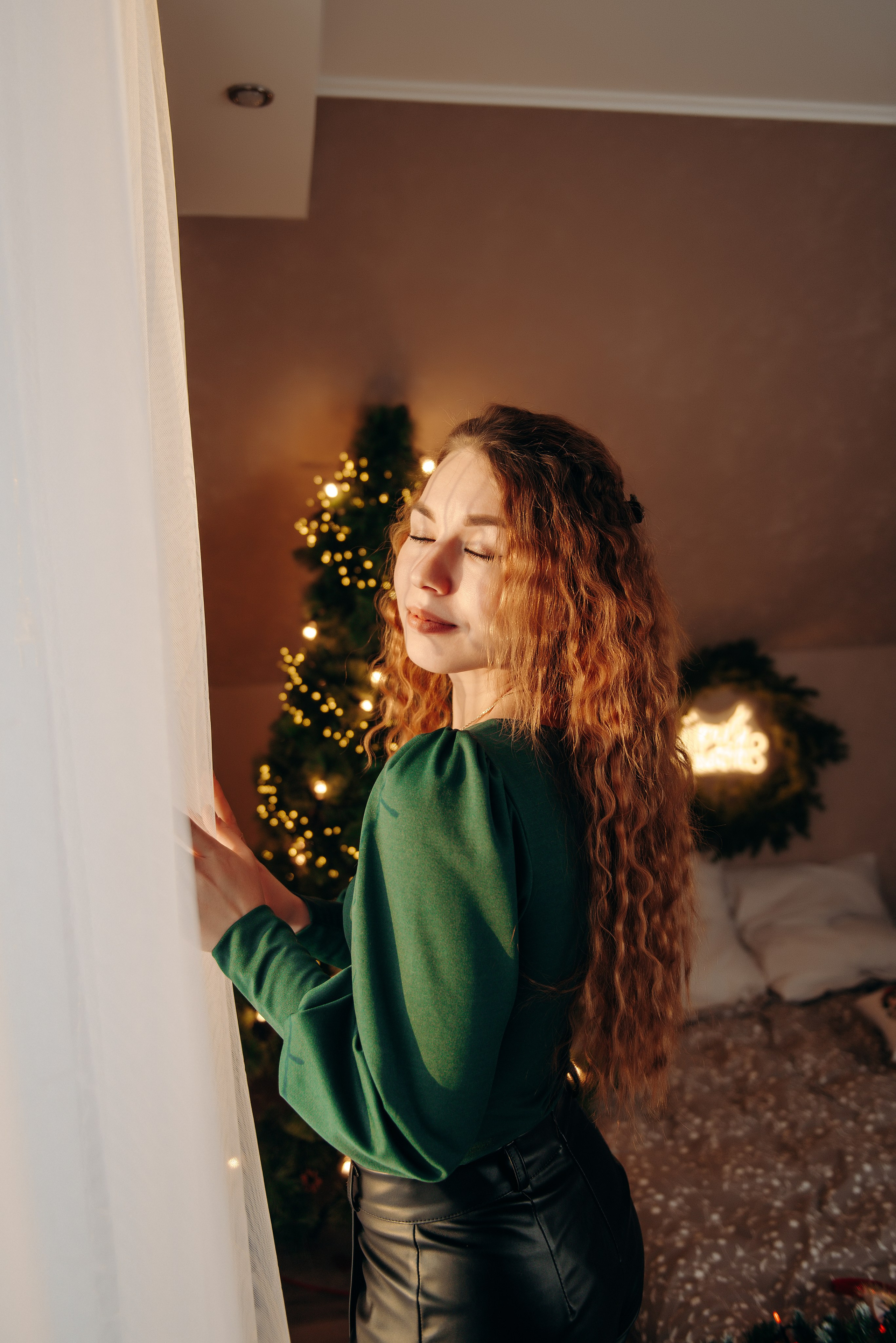 Новогоднее вдохновение с Эмилией. Всем привет, меня зовут Олеся, и я ФОТОГРАФ / РЕТУШЁР в г. КЕМЬ