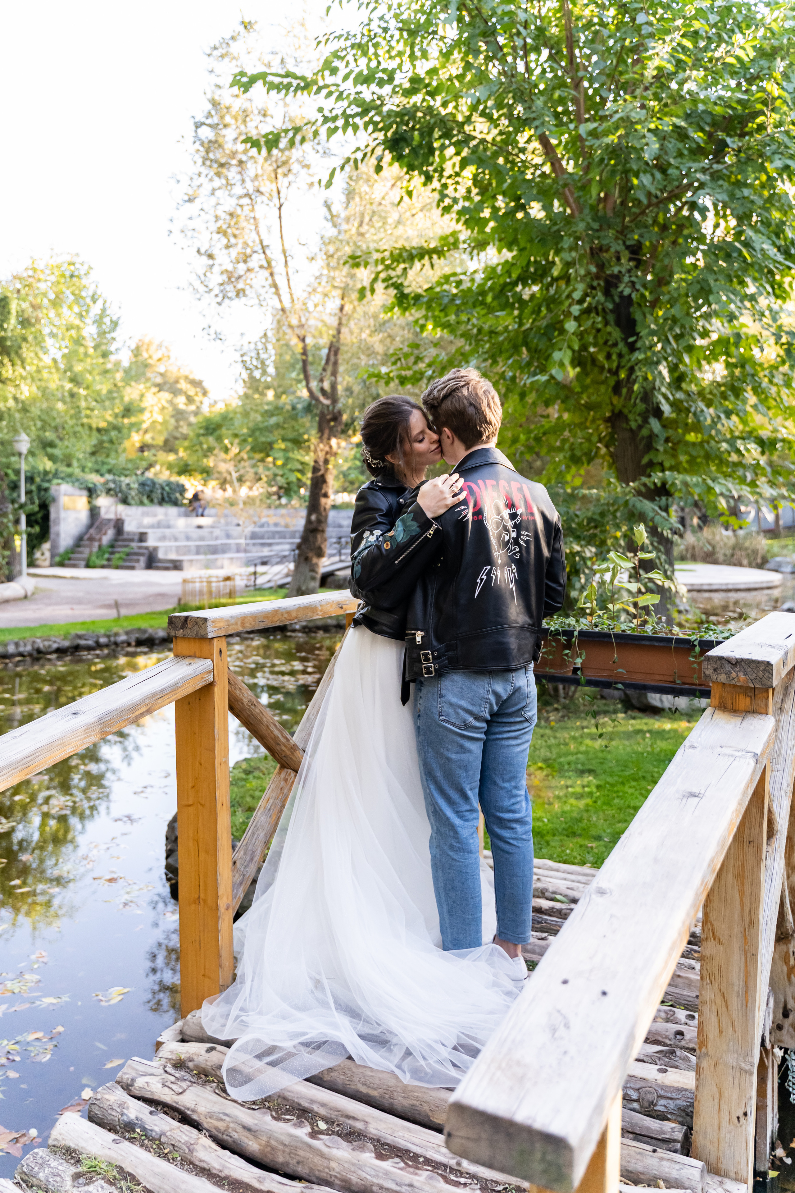 Даня и Даша. Камерная свадьба в Ереване. Свадебный и семейный фотограф Ирина Чернова
