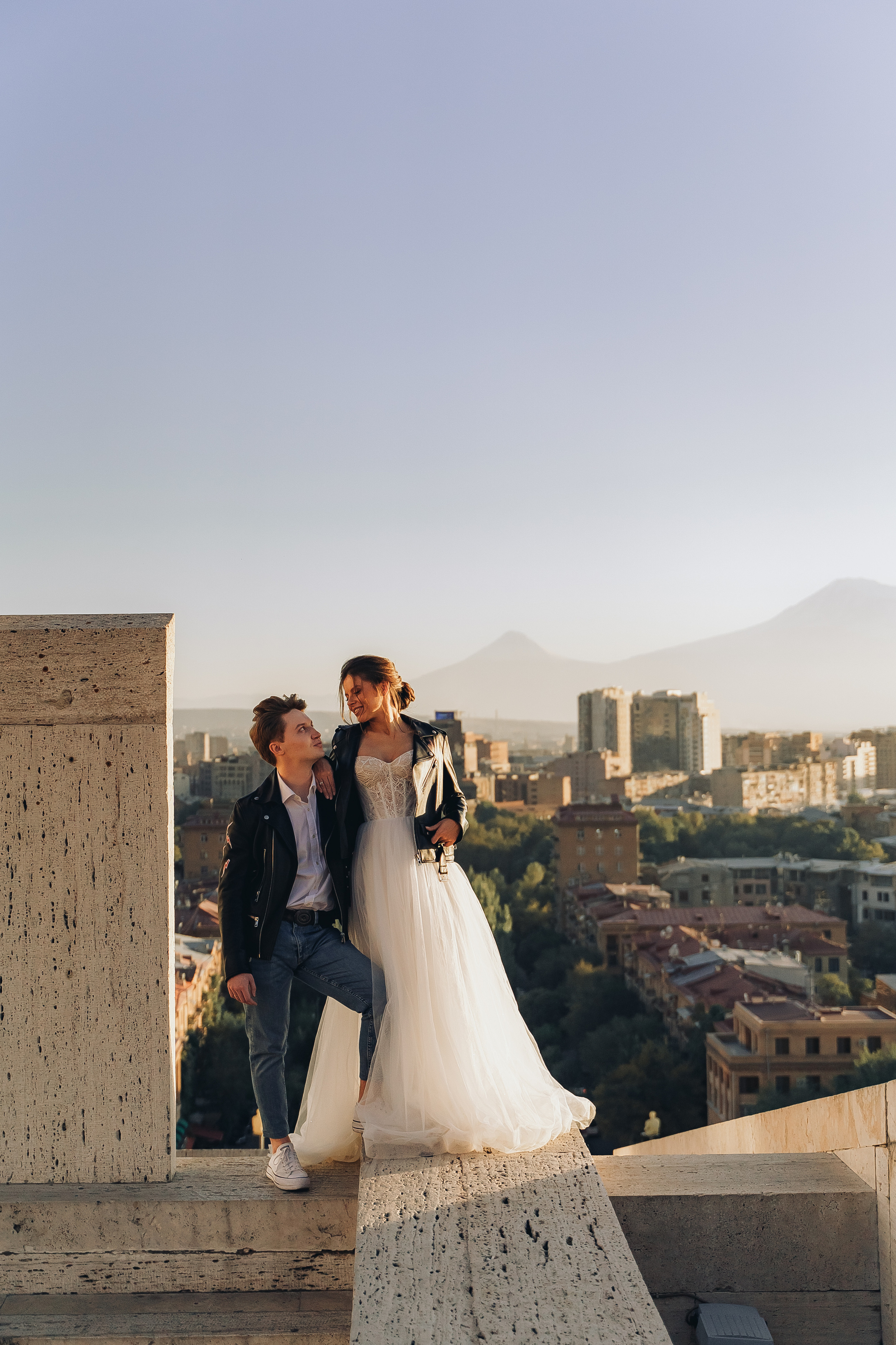 Даня и Даша. Камерная свадьба в Ереване. Свадебный и семейный фотограф Ирина Чернова