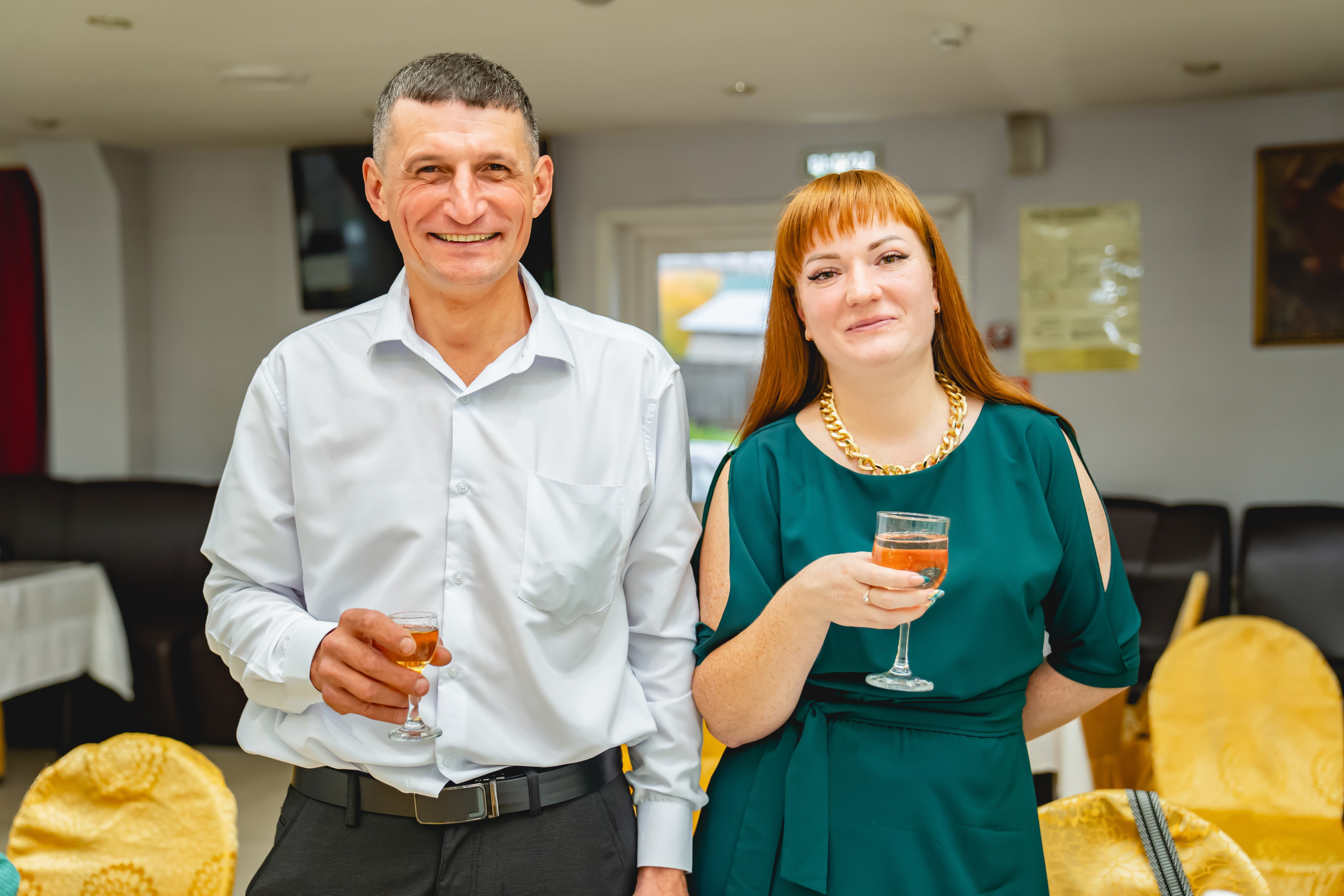 Осенняя Свадьба 2024. Занимаюсь профессиональной фотографией и живу рядом с Байкалом. Работаю в разных жанрах